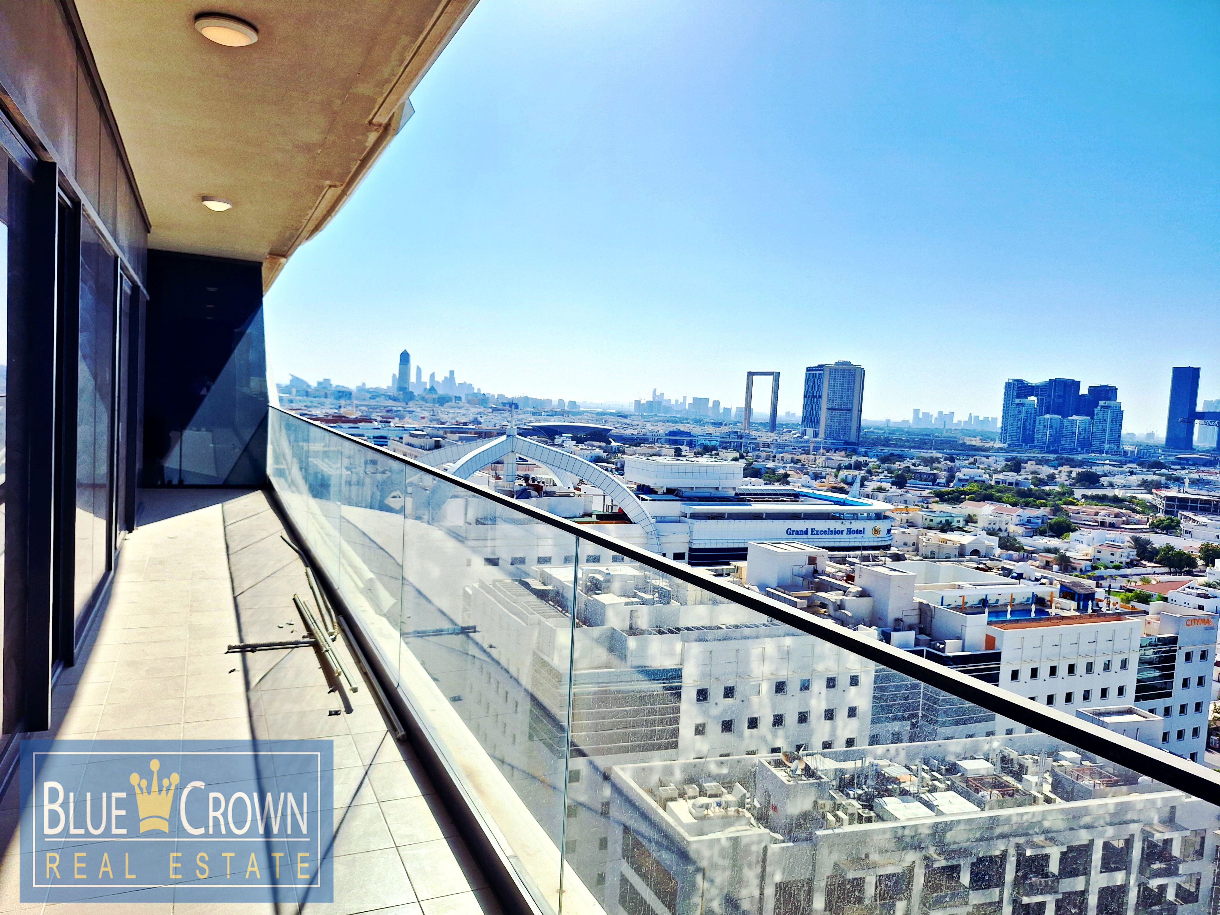 2BHK + STORE / KITCHEN APPLIANCESS / HUGE BALCONY