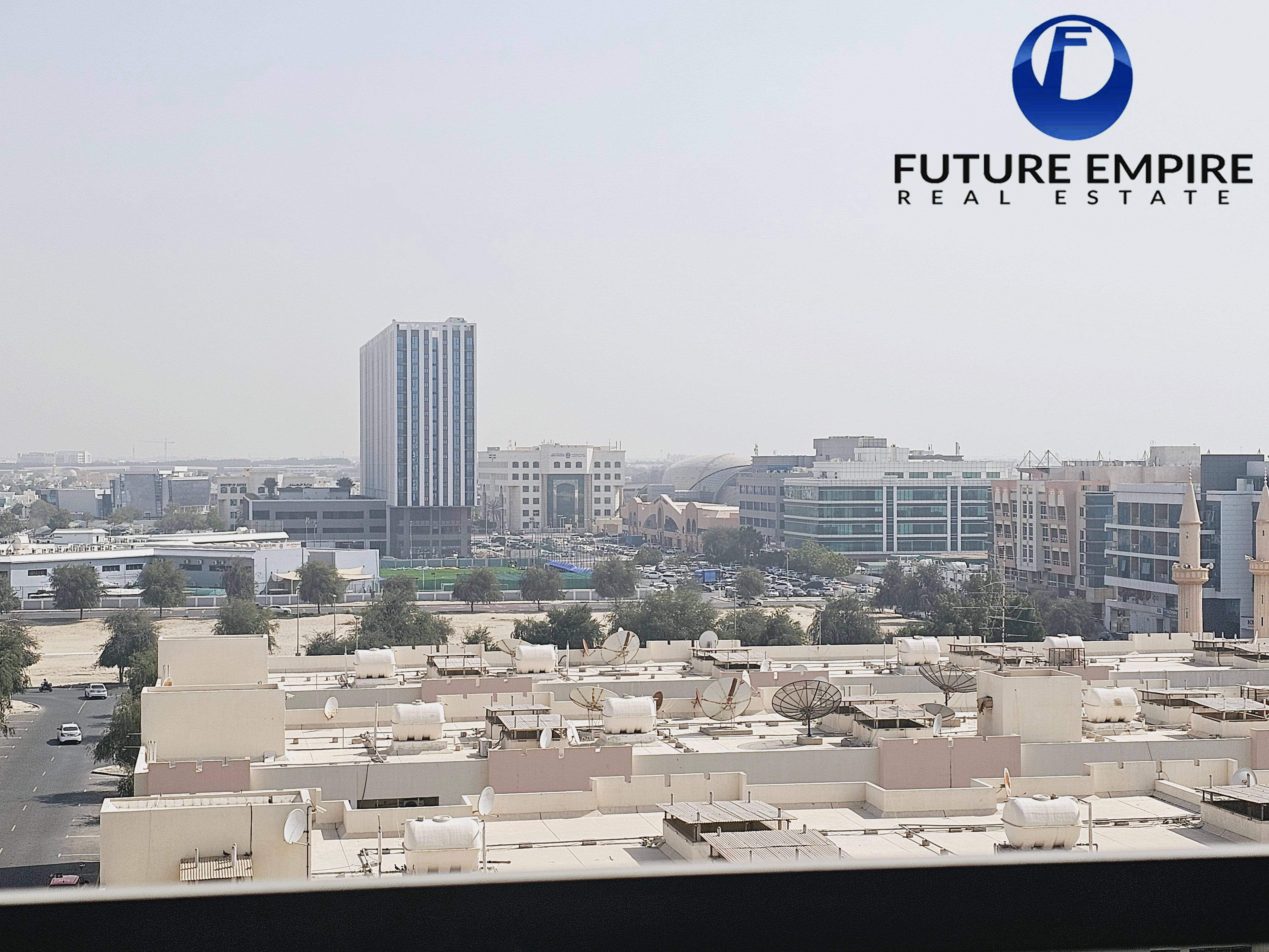 HUGE 3BHK + MAIDS | STORE ROOM | GYM PARKING | NEARBY METRO