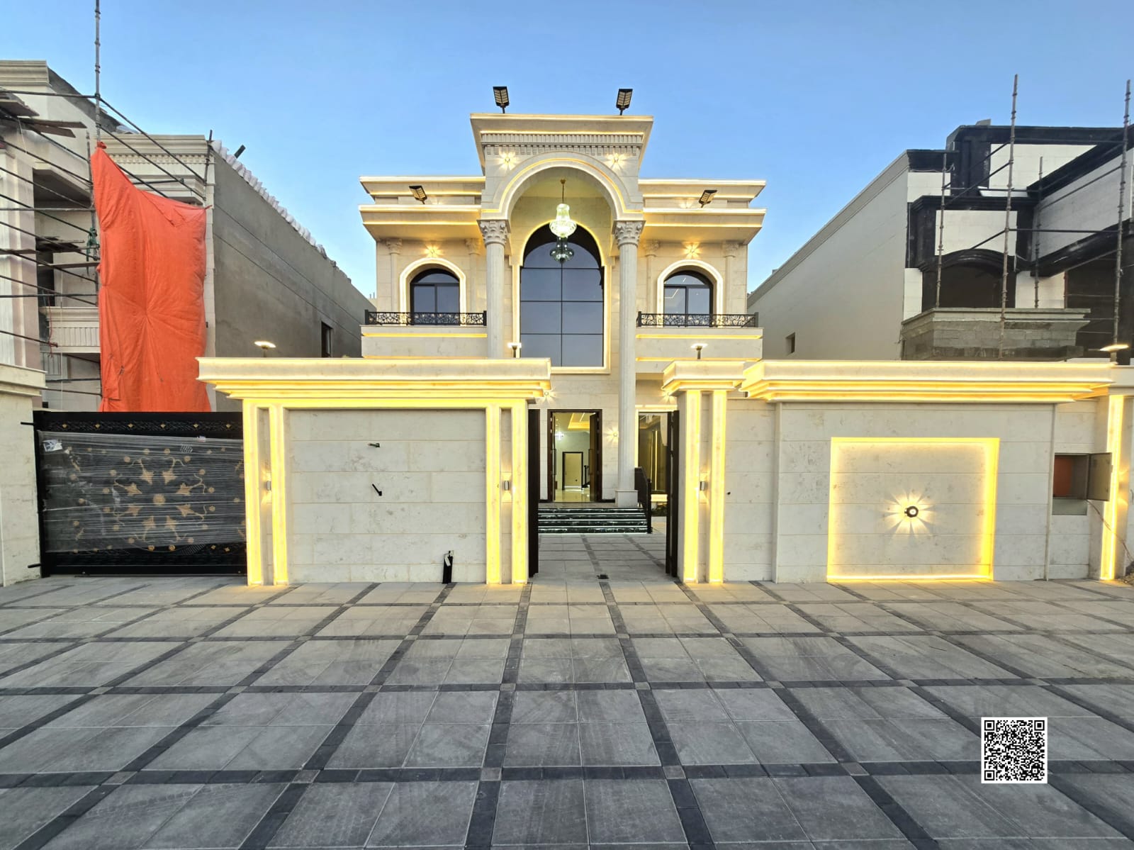 Own your dream villa, two floors and a roof, in the Al-Haliou 2 area, directly opposite Al-Hamidiyah Park, from the owner, with no down payment and bank financing available.