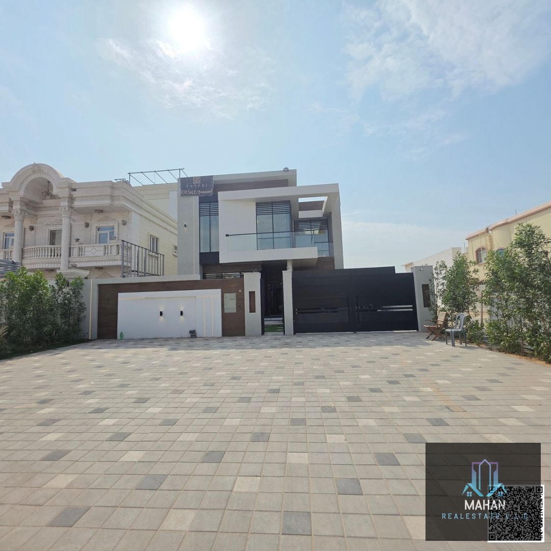 Villa for Sale – Al Mowaihat 1 Location: Al Mowaihat 1 Type: Independent Villa Bedrooms: 5 Bedrooms Built-Up Area: 5,000 sq ft Plot Size: 5,250 sq ft Price: AED 3,500,000 Spacious 5-bedroom villa located in the prime area of Al Mowaihat 1, offering genero