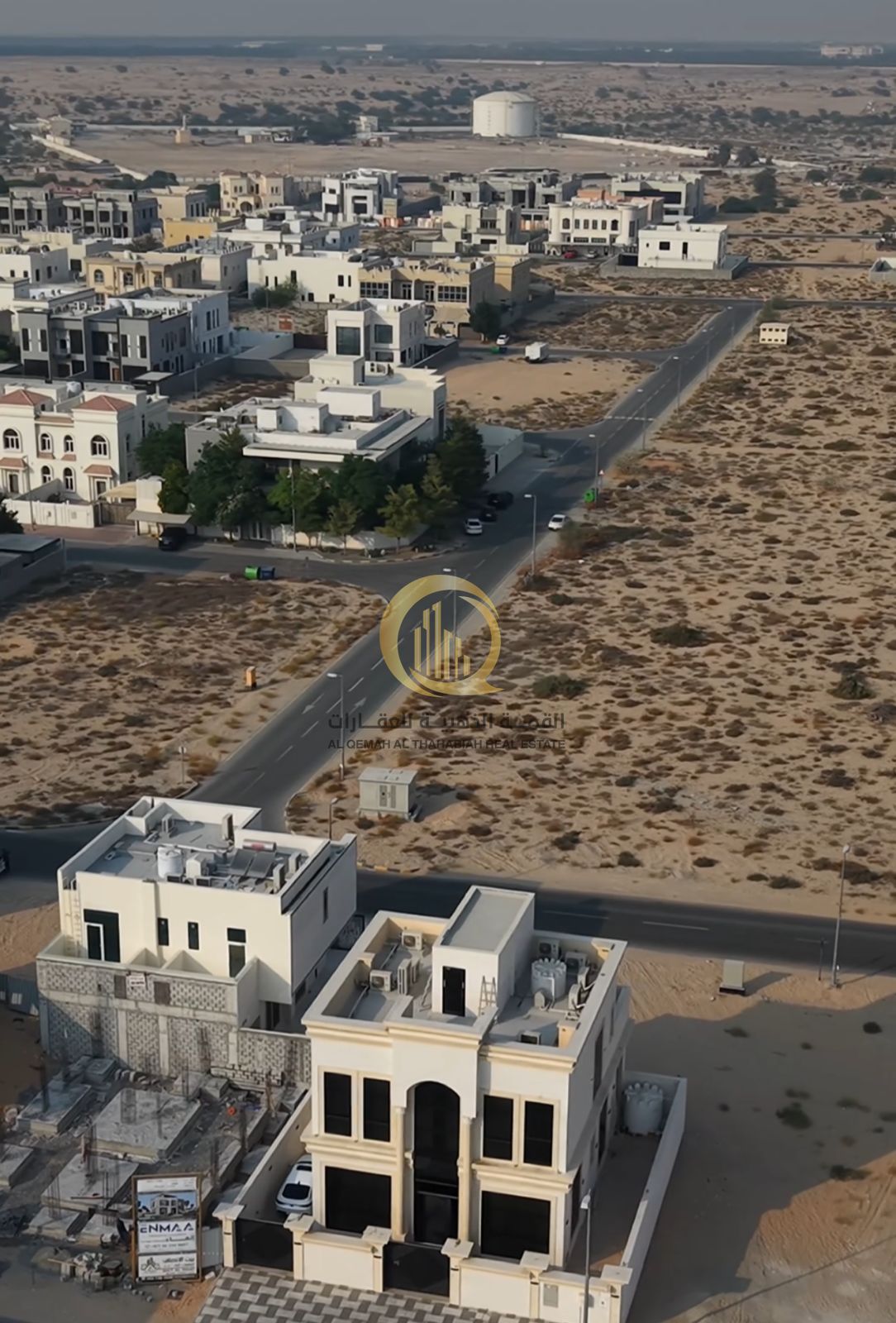 For sale: commercial land in Al-Hawshi area, on a front street and a back street. Ground +1 permit. Prime location, second plot from the roundabout. F