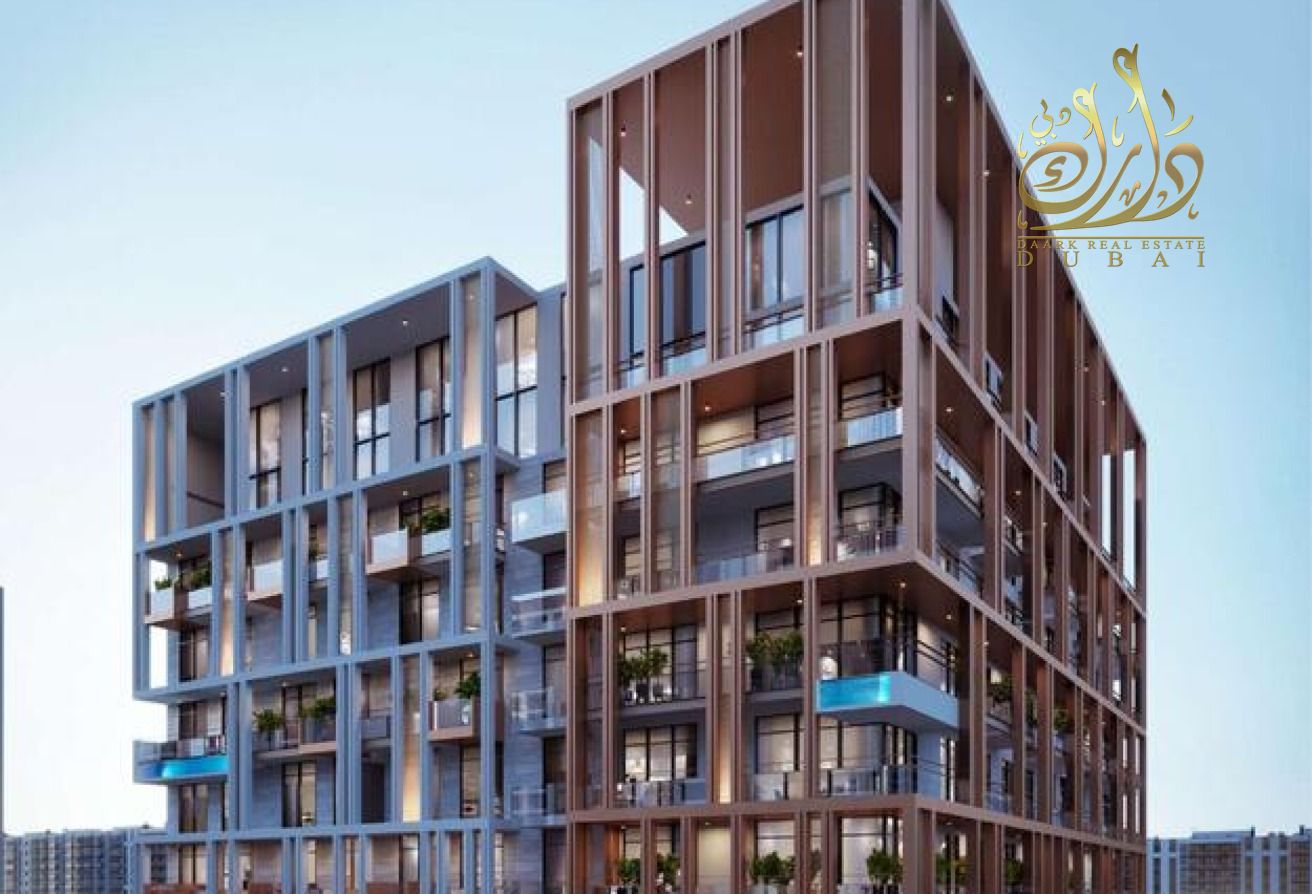 FURNISHED| ALMOST READY| 2 MIN TO CIRCLE MALL| PRIVATE POOL