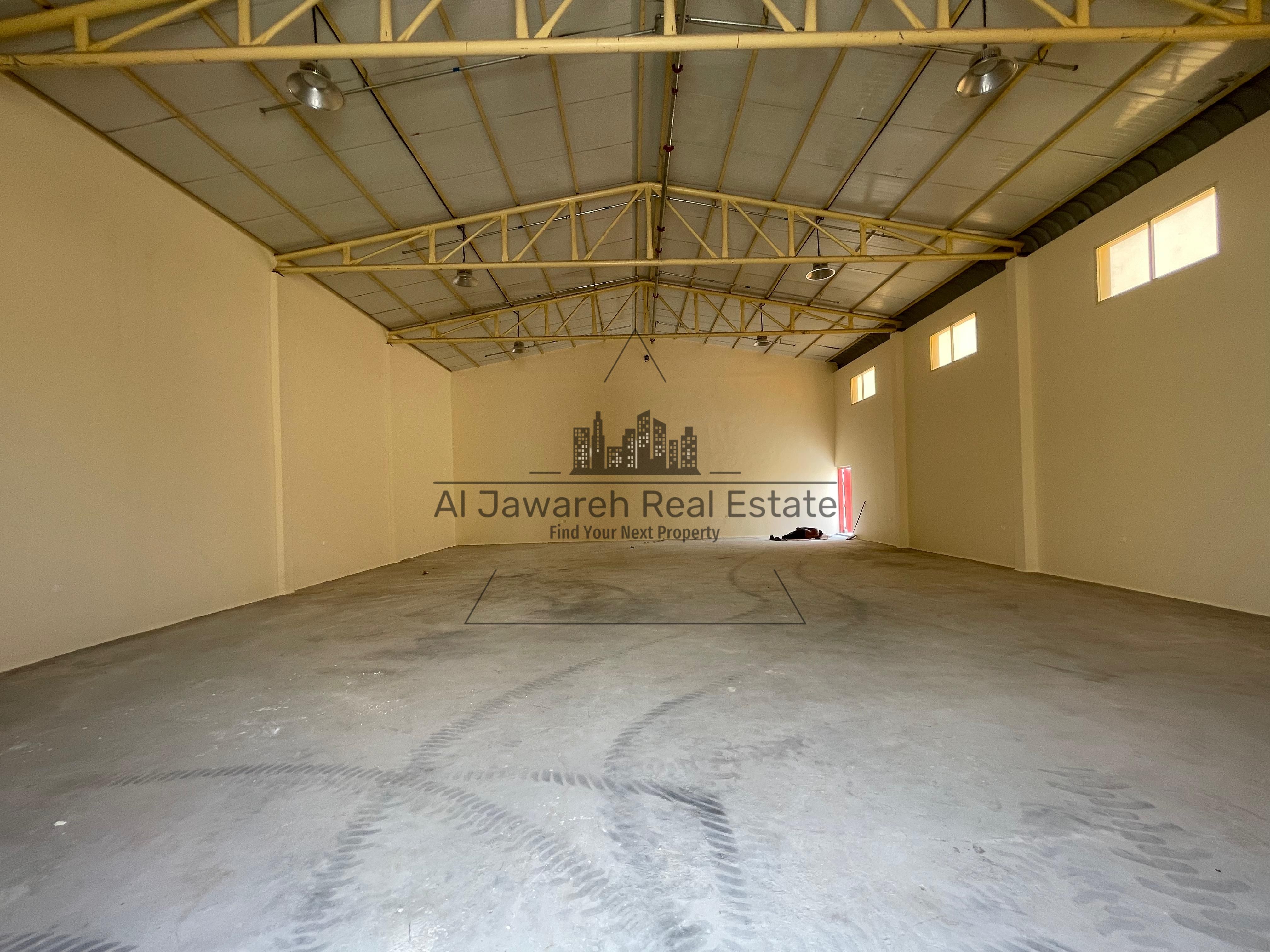 Warehouse for rent, 2515 sq ft, 25 kW electricity, ready for lease