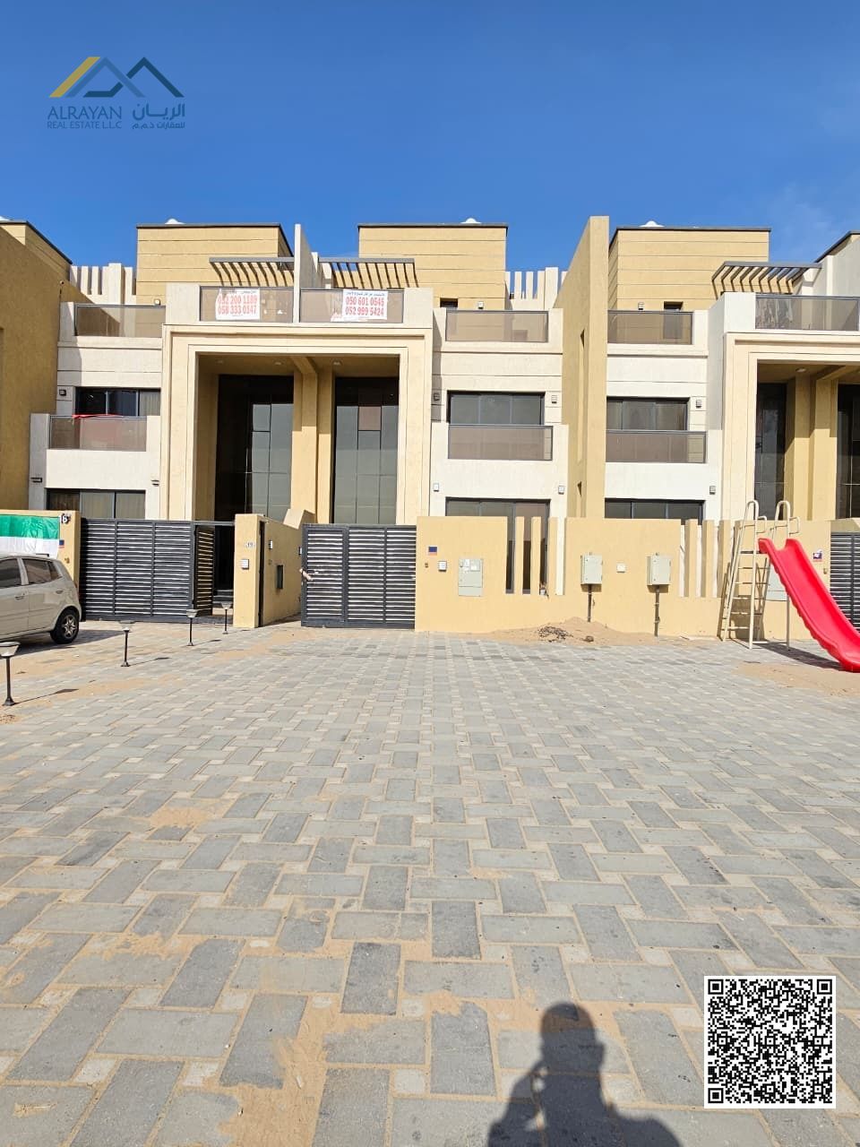 Luxury villa Townhouse for rent in Ajman, Al Zahia. Super deluxe finishing The villa is in an excellent location, 12 minutes from Al Yasmin P