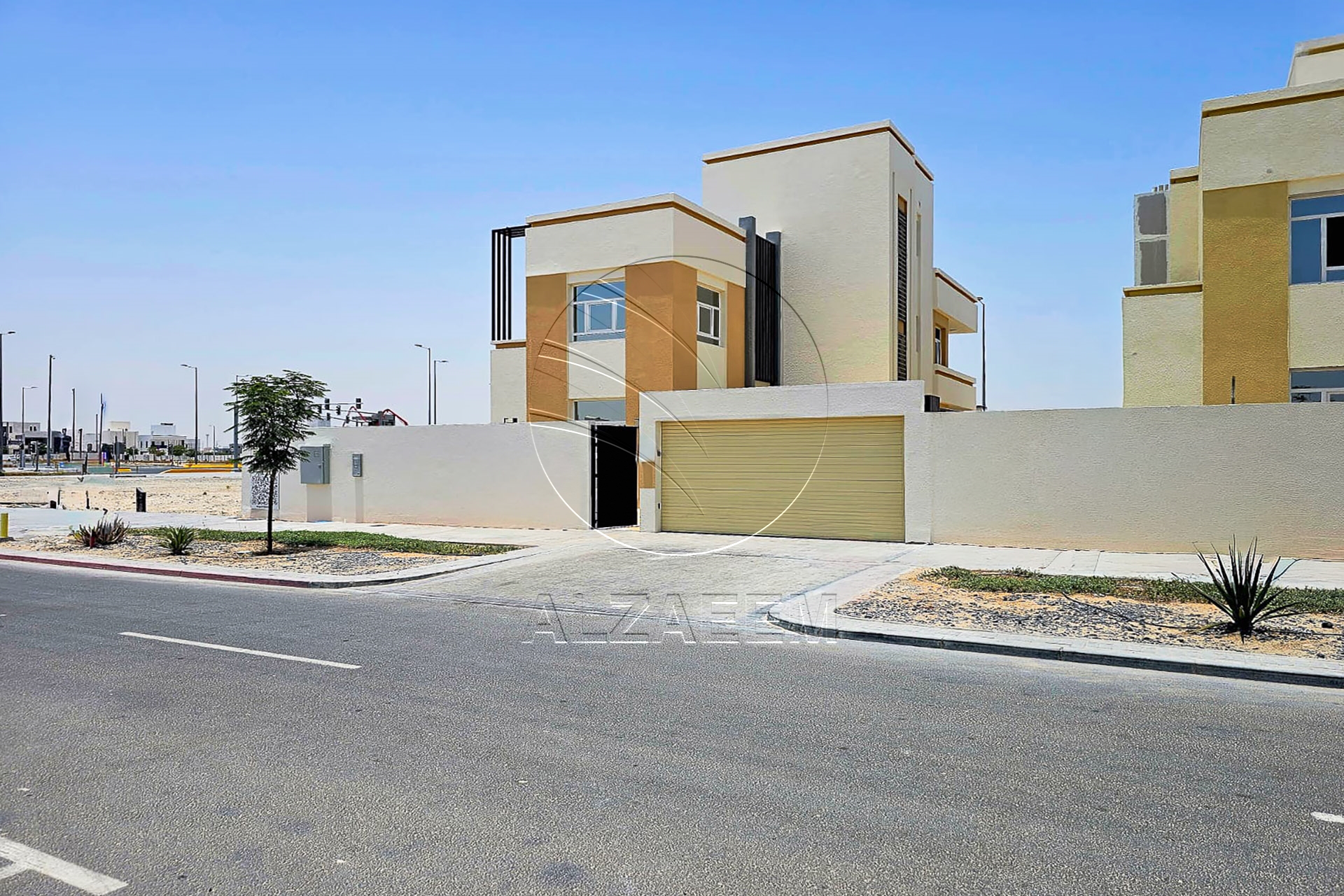 Contemporary Villa | Single Row - Semi Corner