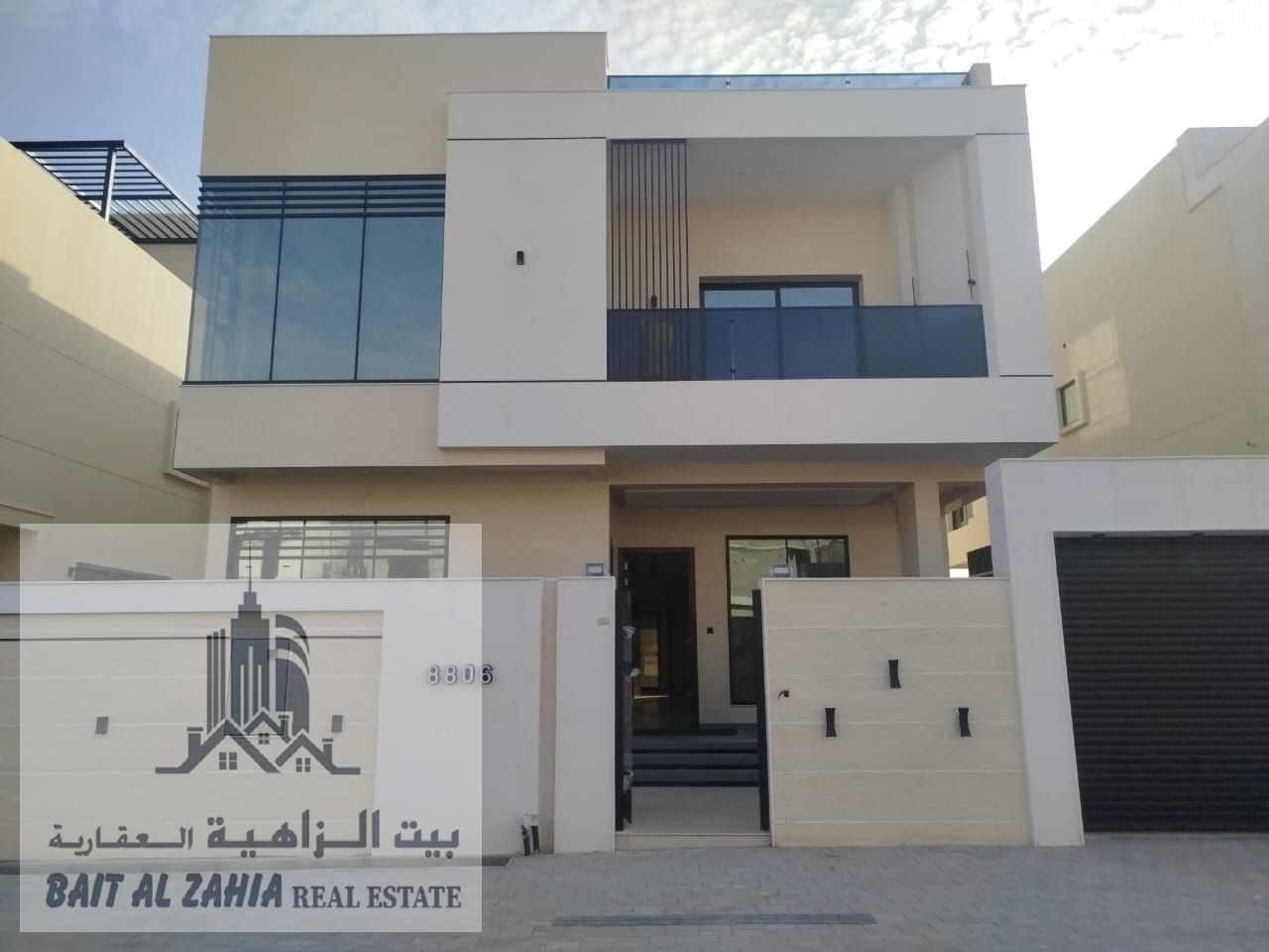 Ahmed - Brand new Villa for sale Freehold for all nationalities in Al Zahya, Low price - Central AC