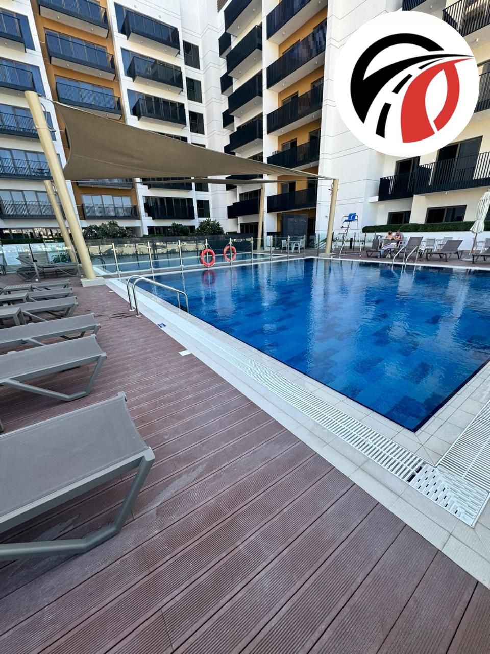 Luxurious//Hot Offer//2bhk Flat //Available With Kitchen Appliances