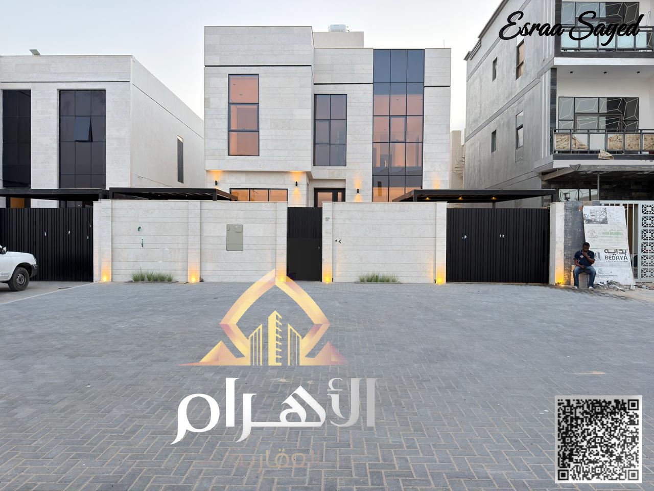Own a villa with your dream specifications, commission-free! 4 master bedrooms with a direct rooftop terrace on Sheikh Mohammed Bin Zayed Road, prime