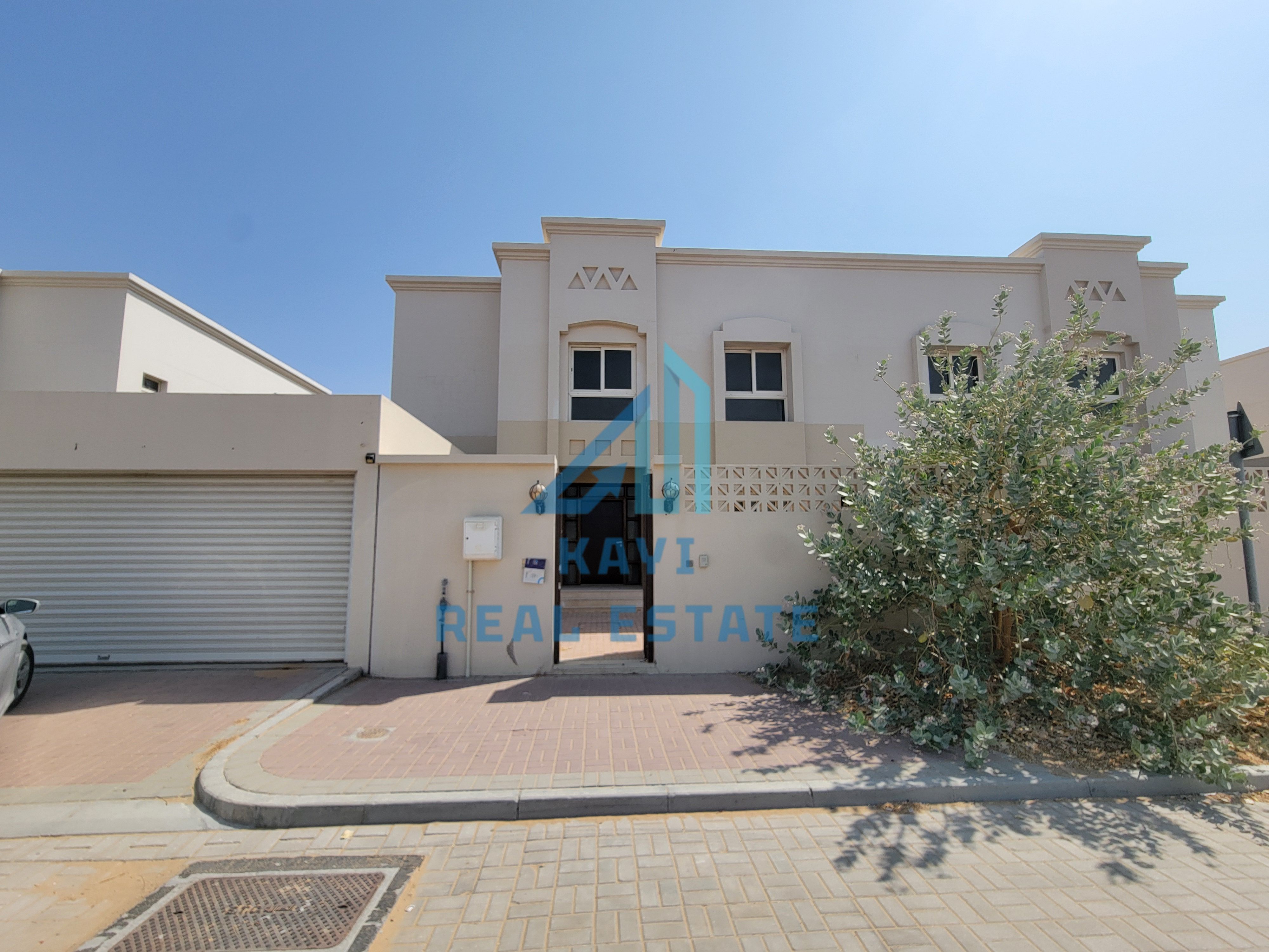 Family 4 BHK Villa for Rent | Spacious Layout & Private Garden