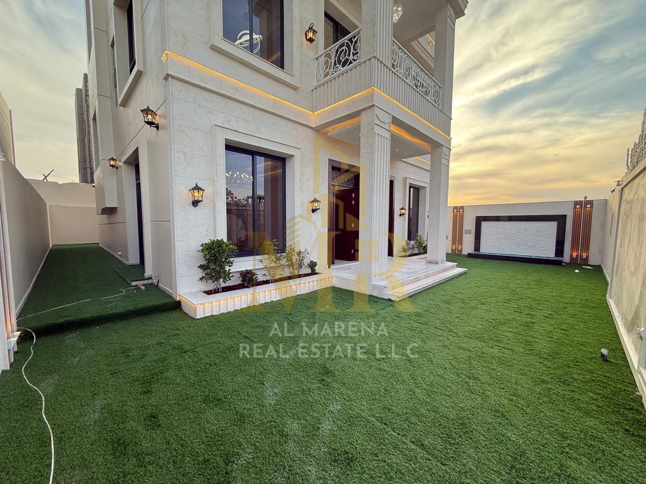 Own a classic villa at a special price, including registration and ownership fees, in a prime location. Strategically located near Sheikh Mohammed Bi