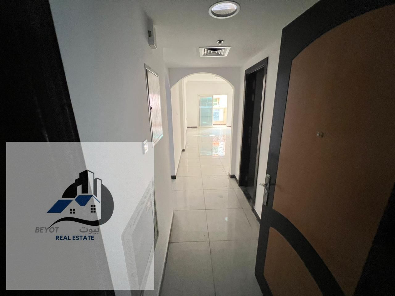 For Rent: 2-Bedroom Apartment – Ajman (Al Mowaihat 3) A great opportunity to live in a prime location with easy access to Dubai and Sharjah. Spaciou