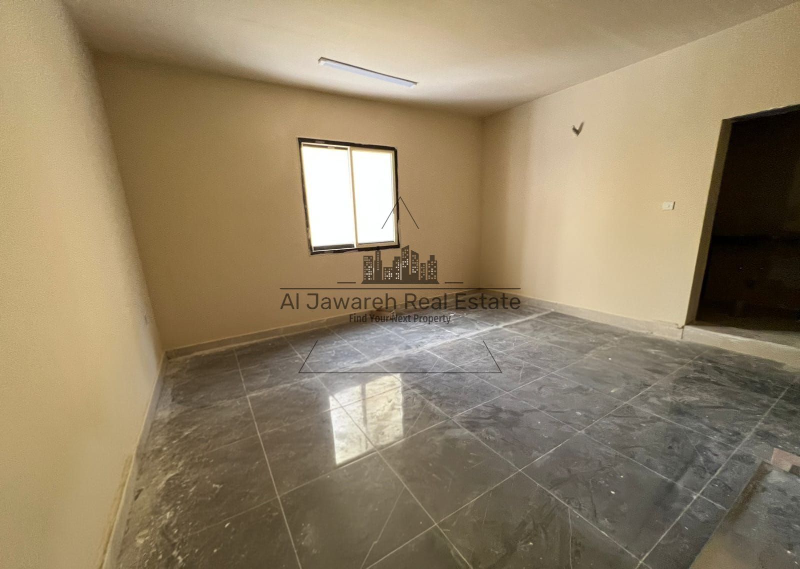 New workers' accommodation, 88 rooms, for annual rent in Umm Al Quwain Al Haditha.