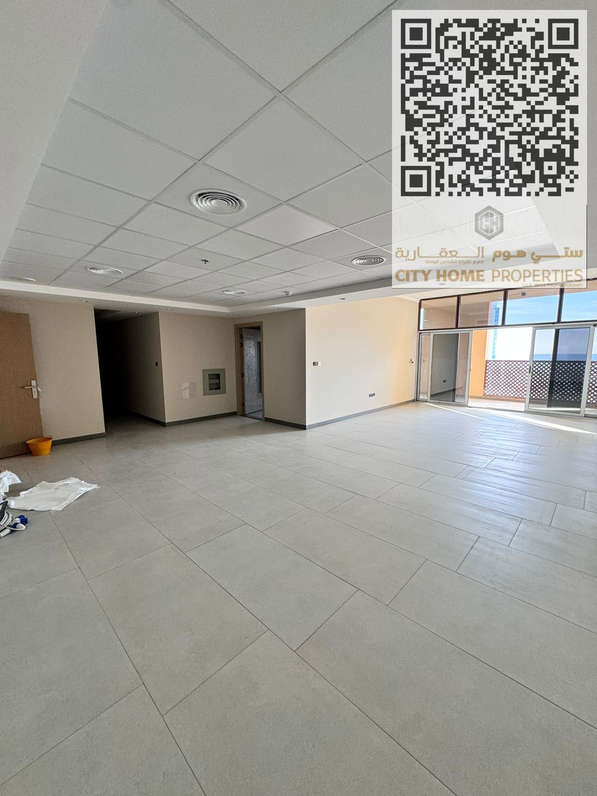 A large 2 Bedroom + Hall apartment located in a prestigious Corniche area, ideal for high-end family living. The apartment offers a very spacious layo