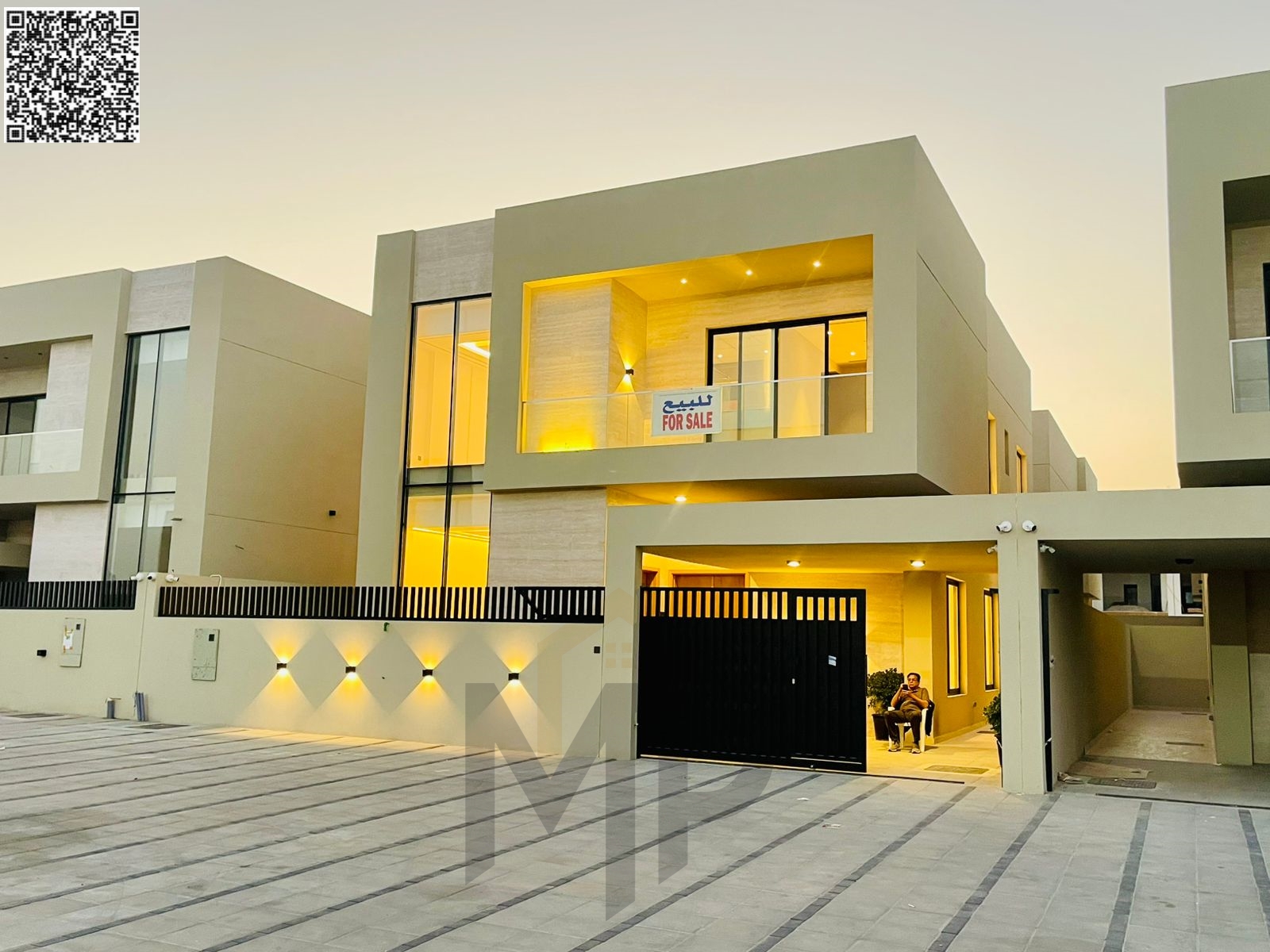 Luxury villa with hotel-style finishes in Al Zahia | 4 master bedrooms + maid's room | 15-meter setback | Freehold ownership for all nationalities | S