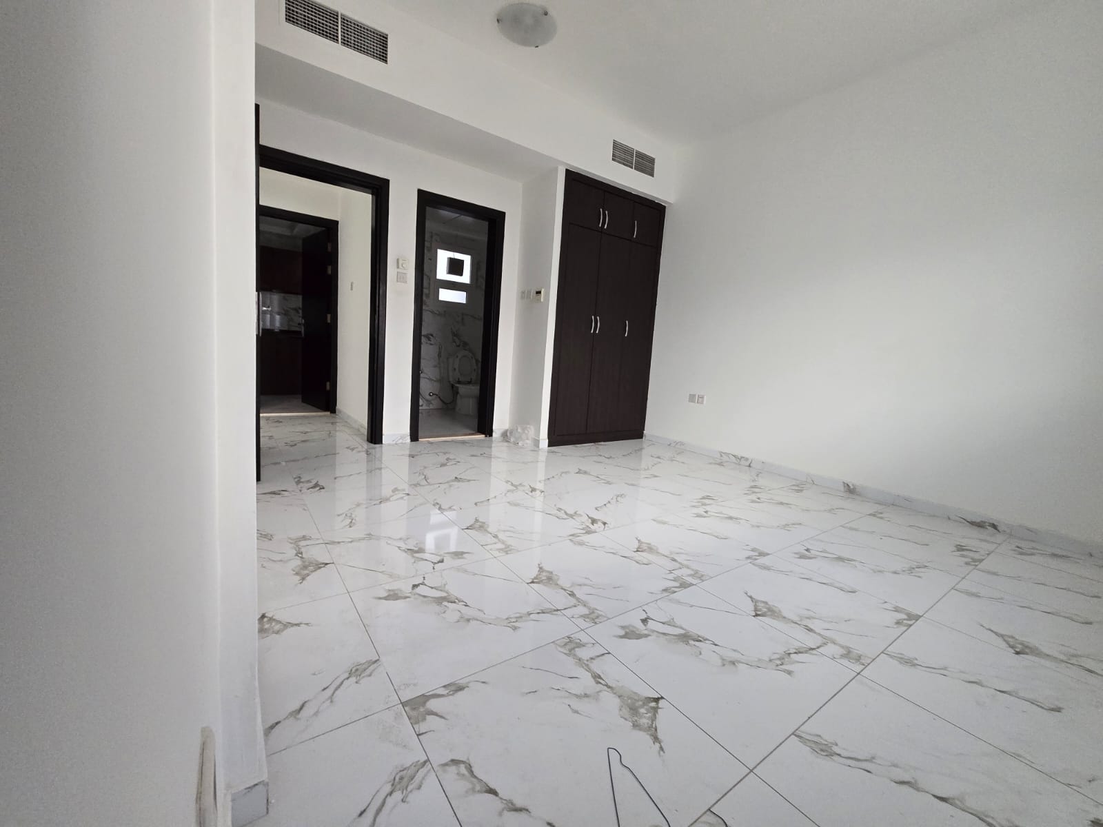 1BR Apartment in Al Rashidiya Ajman