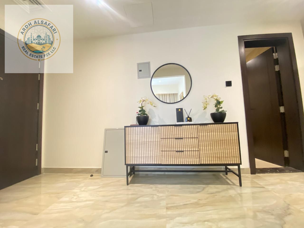 Brand New building luxury 2bhk furnished stylish apartment on very reasonable price with no deposit and 12 cheque payment plan visit it hope you like