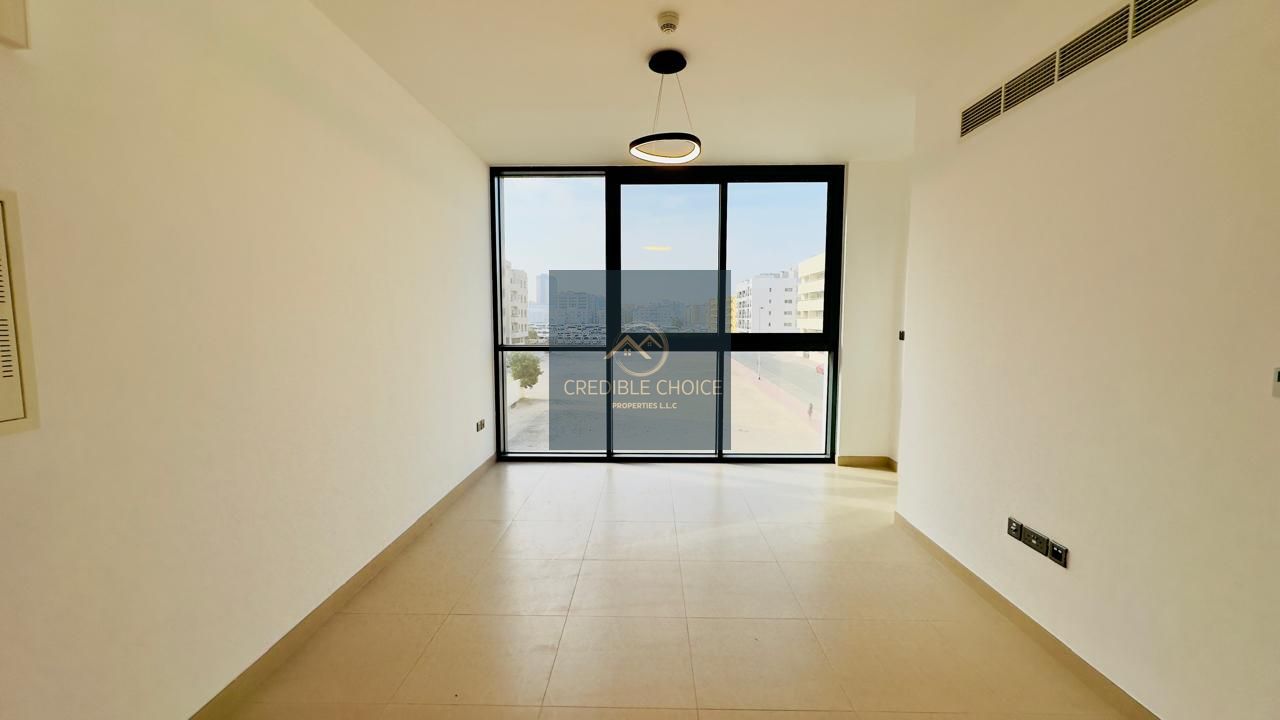 Brand New 2 BHK | Only Family | Free Chiller