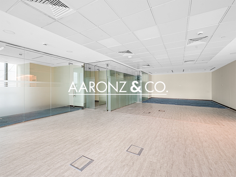 Luxurious | Full Floor | Private Access