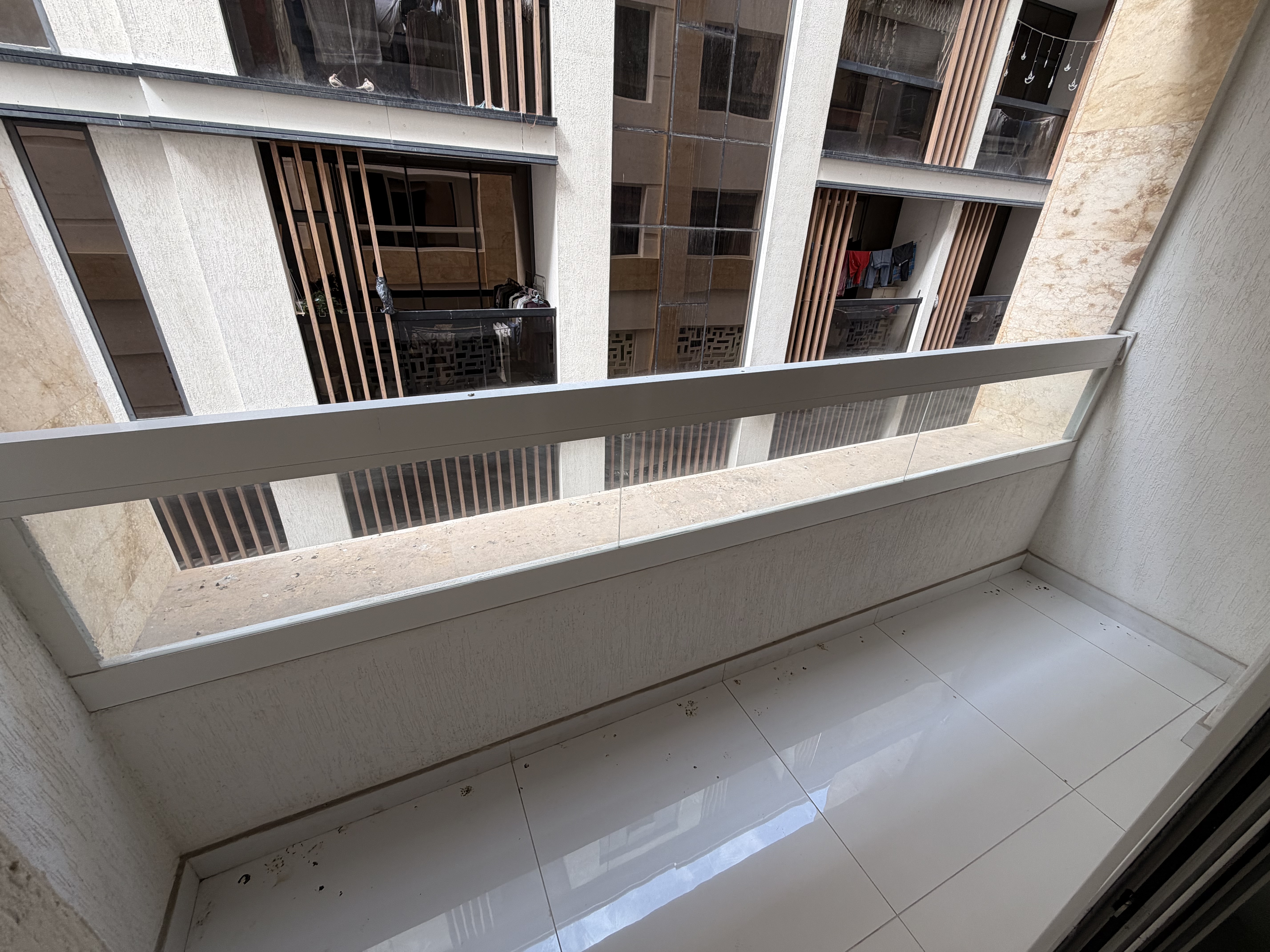 Brand New 2bhk apartment with one month free and cabinets installed with balcony available for rent in School area