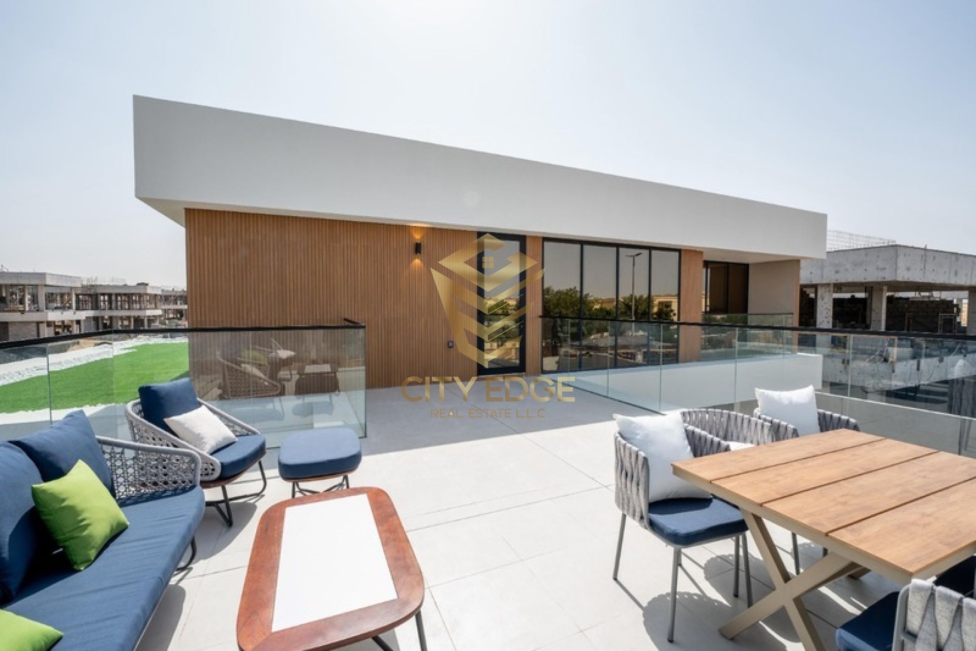 Luxury 3BR Villa with Arabic Design and Garden