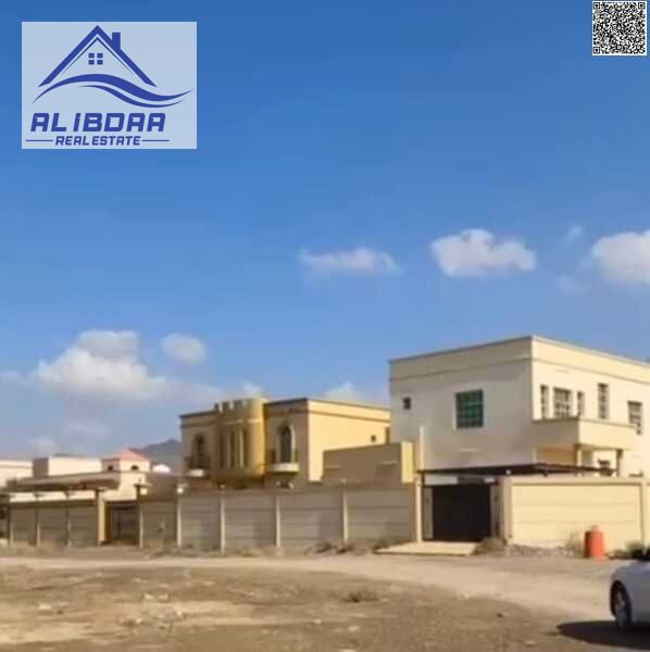 Two-Storey Villa for Sale – Masfout (UAE Nationals Only) A well-designed villa with comfortable spaces, ideal for family living, located in th