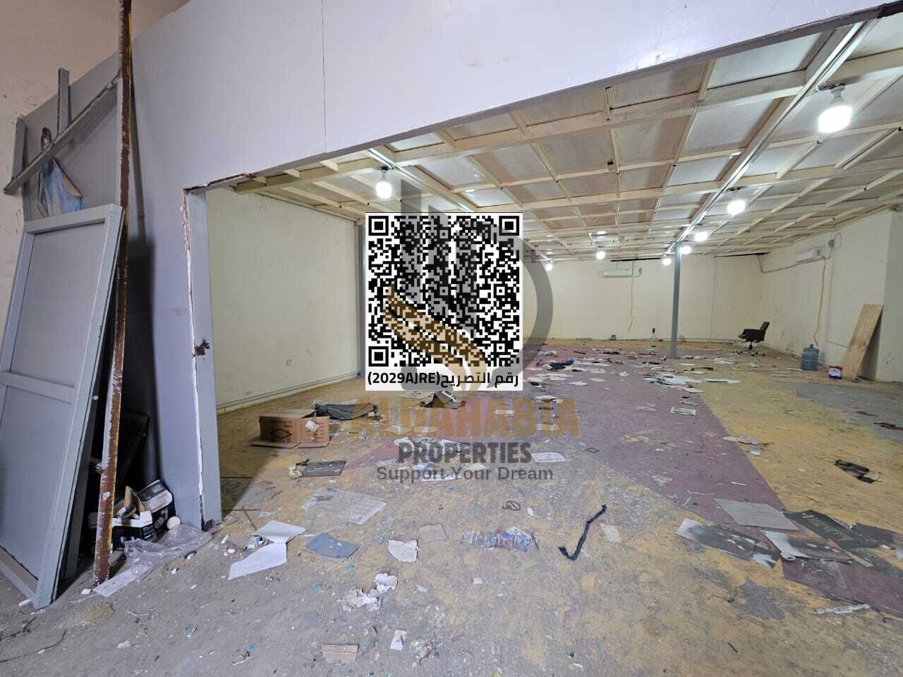 Industrial Warehouse for Rent in Umm Al Thoub
