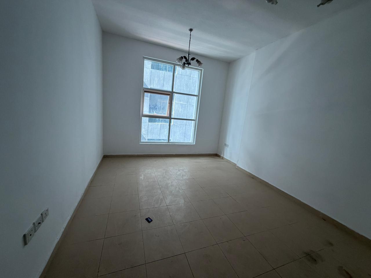 Competitively priced apartment in City Tower, strong rental demand