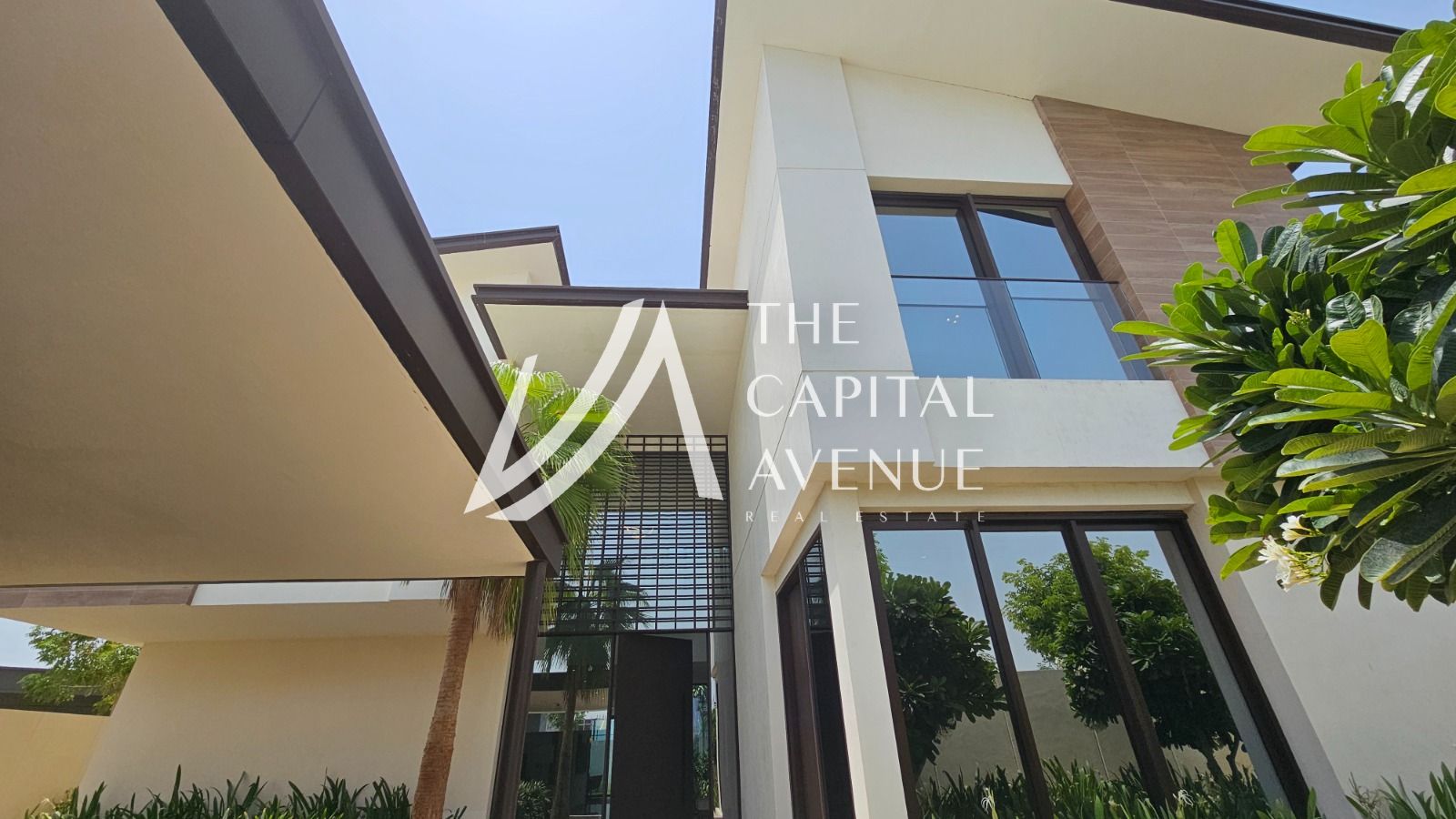 Single Row | High Ceiling | Show Kitchen | Ghaf