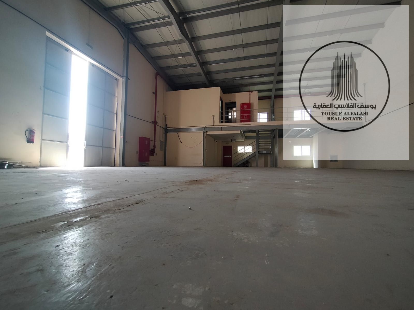 Warehouse Details Area: 4,000 sq ft Electricity: 36 kW Price: AED 260,000