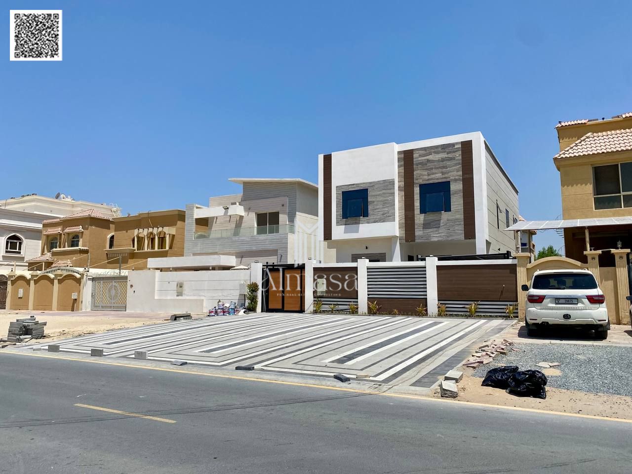Deluxe Villa for Sale in Al Mowaihat – 6 Bedrooms – Freehold for All Nationalities