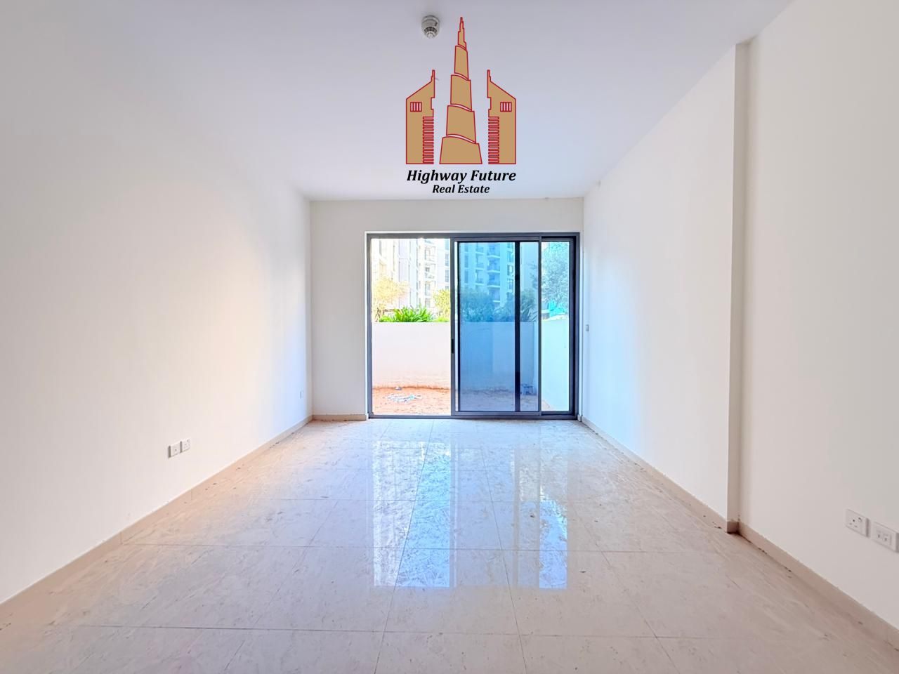 PRIVATE GARDEN|| SPACIOUS BIGGER UNIT|| ALL AMENITIES