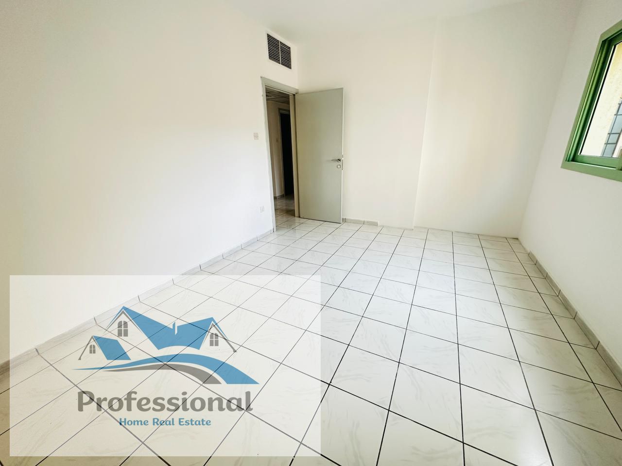 LAST UNIT// HUGE STUDIO ONLY 20k +NICE LOCATION CLOSE TO FAMILY PARK