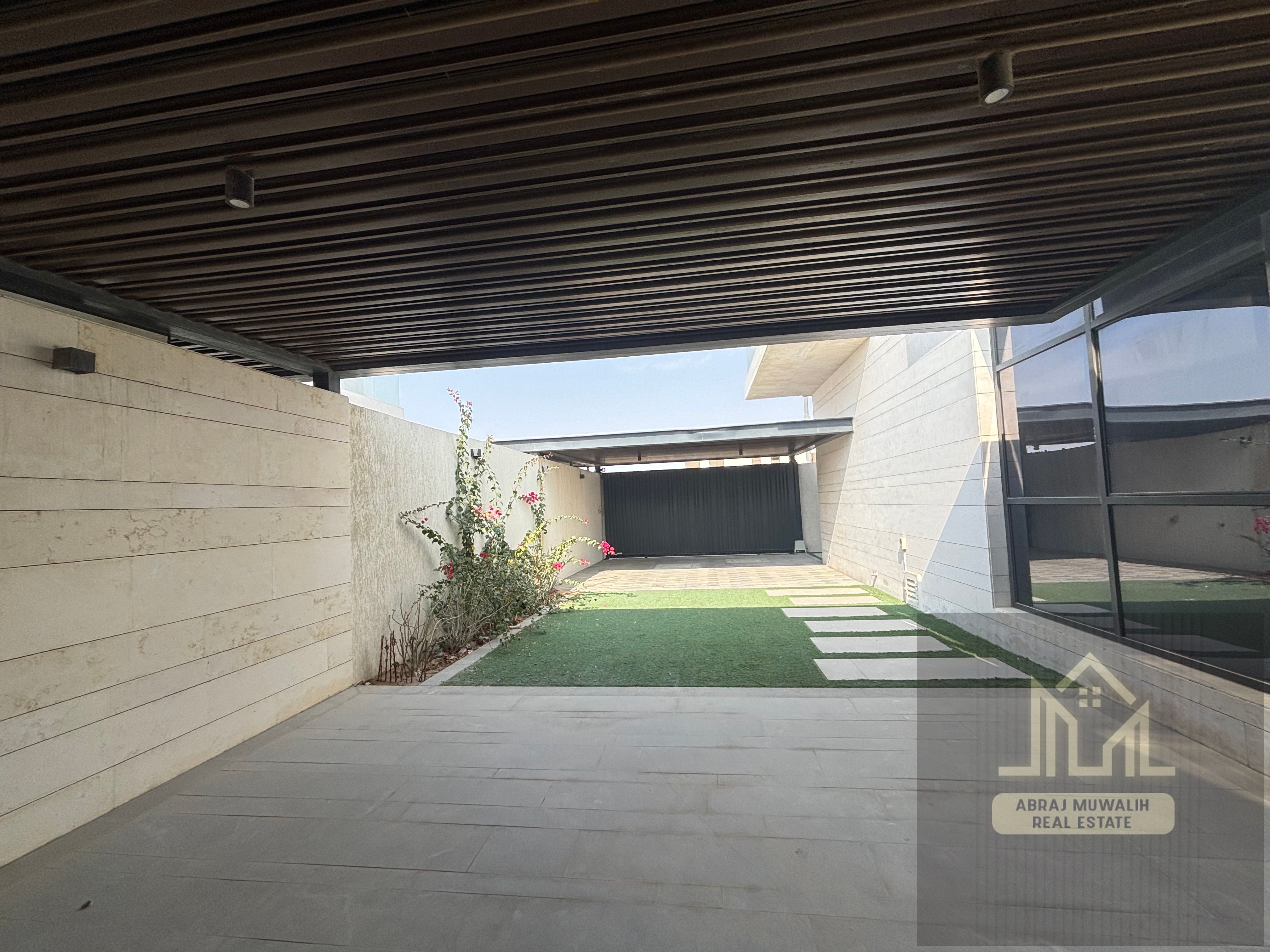 Luxury 4 Master Bedroom Villa in Hoshi (Balcony)(Maid Room)Double sized Majlis, Laundry & Backyard | 160K