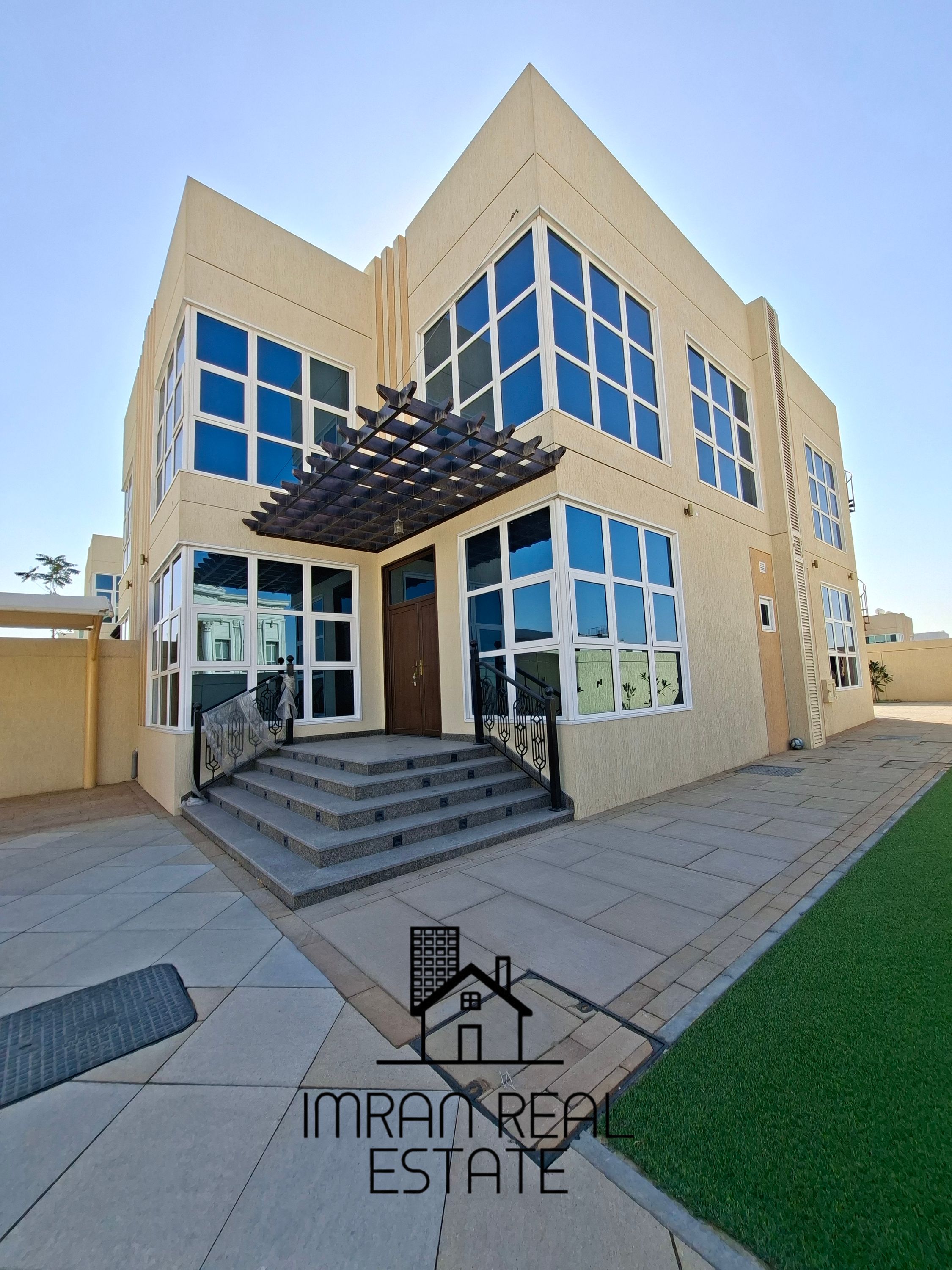 New Modern 4BR Luxury Villa ready to move