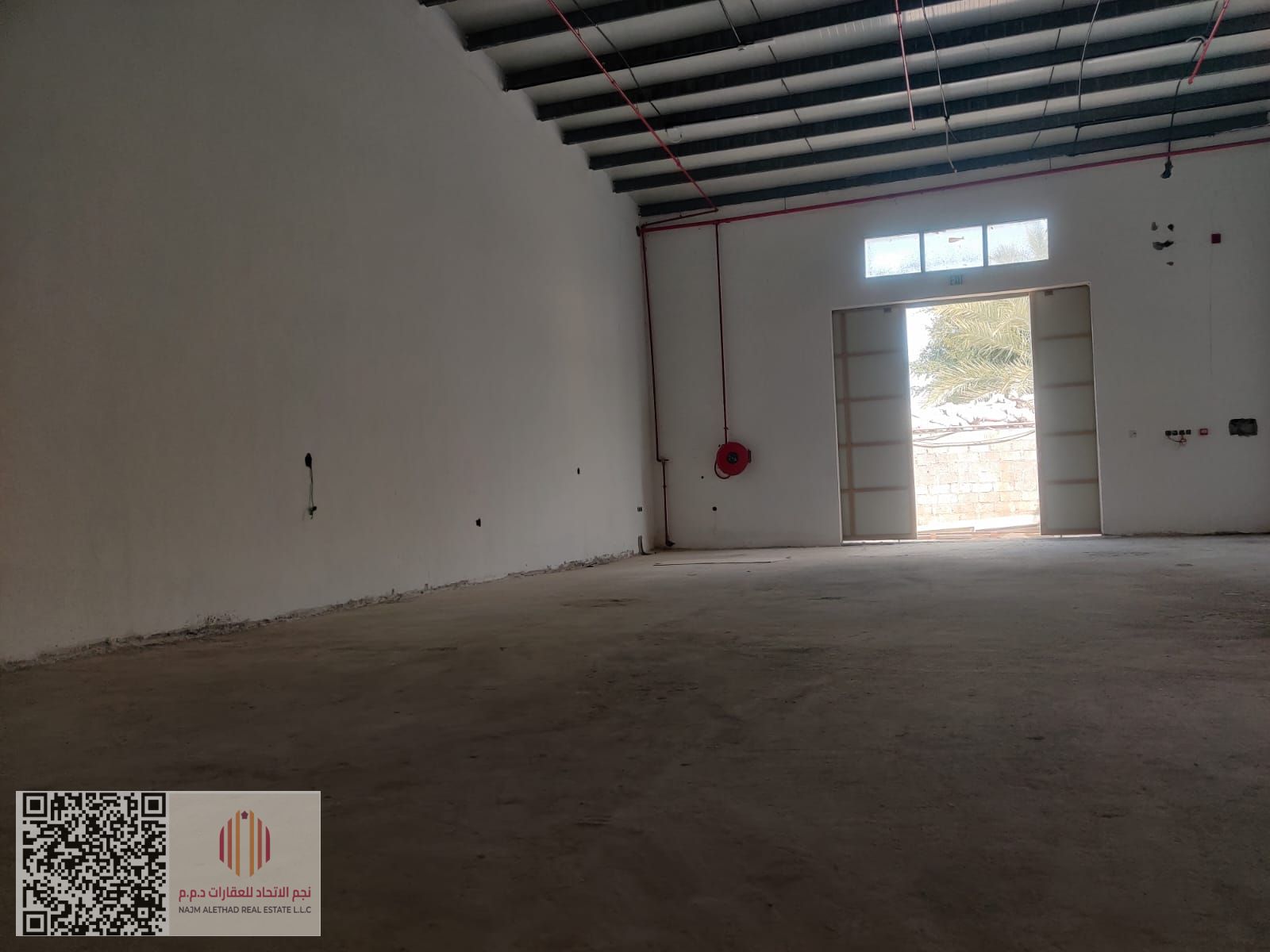 Warehouses for annual rent in a very strategic and prime location in Ajman – Al Jurf Industrial Area 1, behind Ajman Car Market. The location offers e