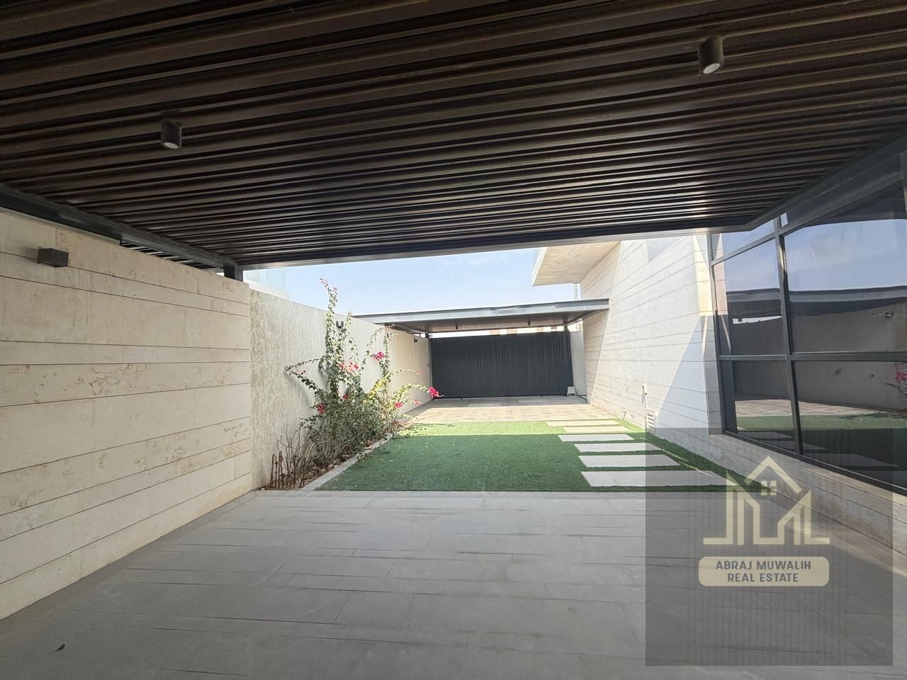 Exclusive Modern Luxury Villa – 4 Bedrooms | Prime Al Hoshi Location