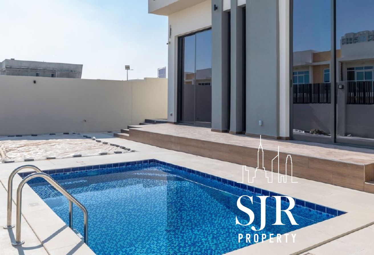 Must-See 4 Bed Villa with Pool plus Maids room