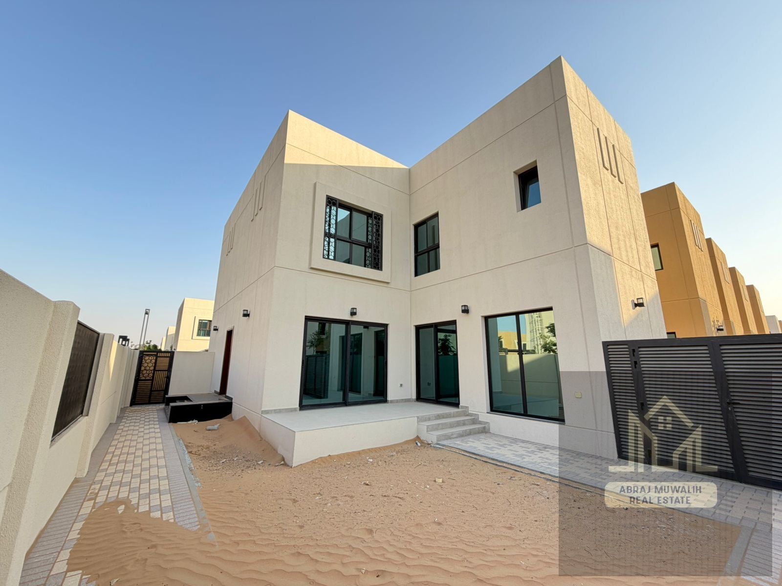 Brand new huge size 4bhk with all amenities in Sharjah