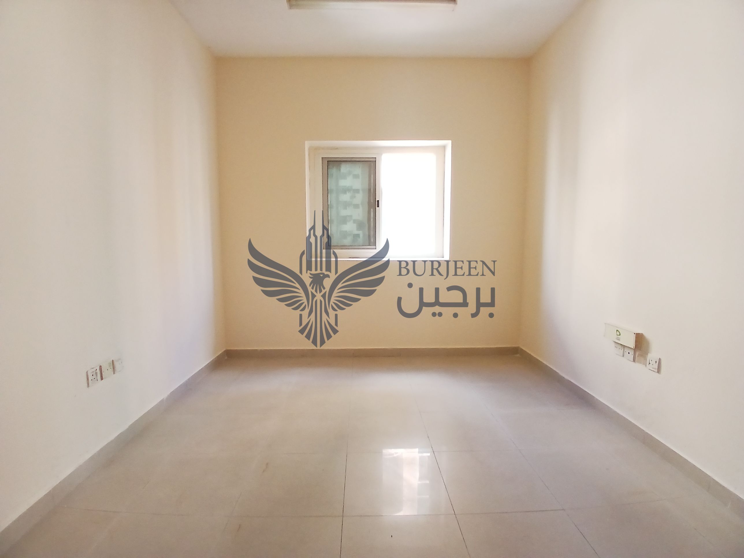 Spacious 1bhk central ac central gas family building in al nabba only 26k