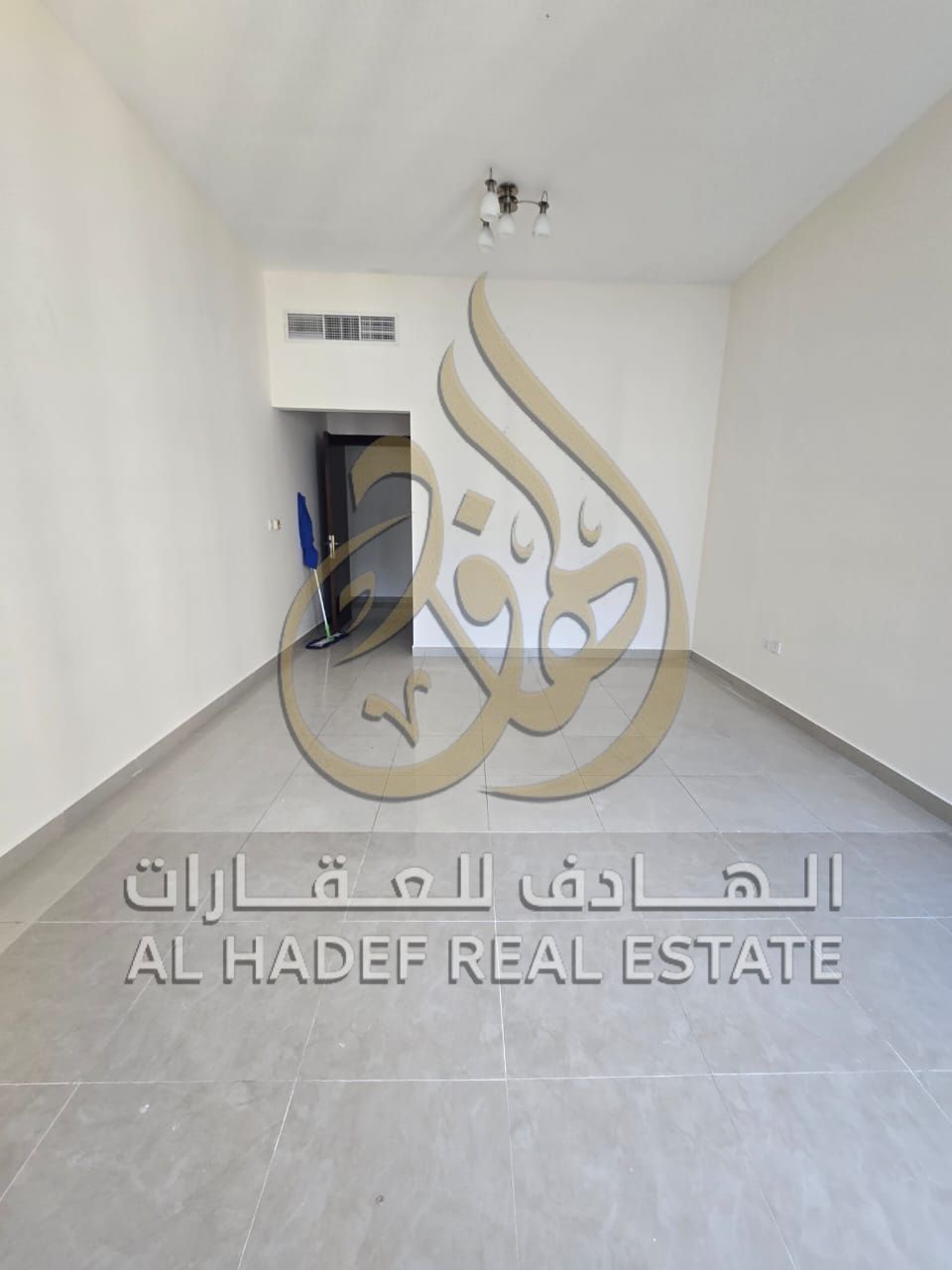 Luxury Apartment for Rent in Sharjah – Al Khan | 3 Master Bedrooms, Open View , Free Parking & Gym at Special Price Apartment Details: