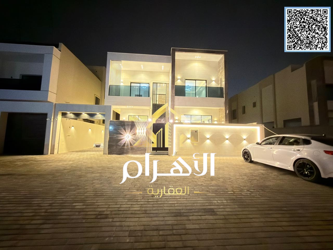 Luxury villa for sale at a prime location and price. Super deluxe finishing. Easy monthly installments. Freehold ownership for all nationalities. Clos