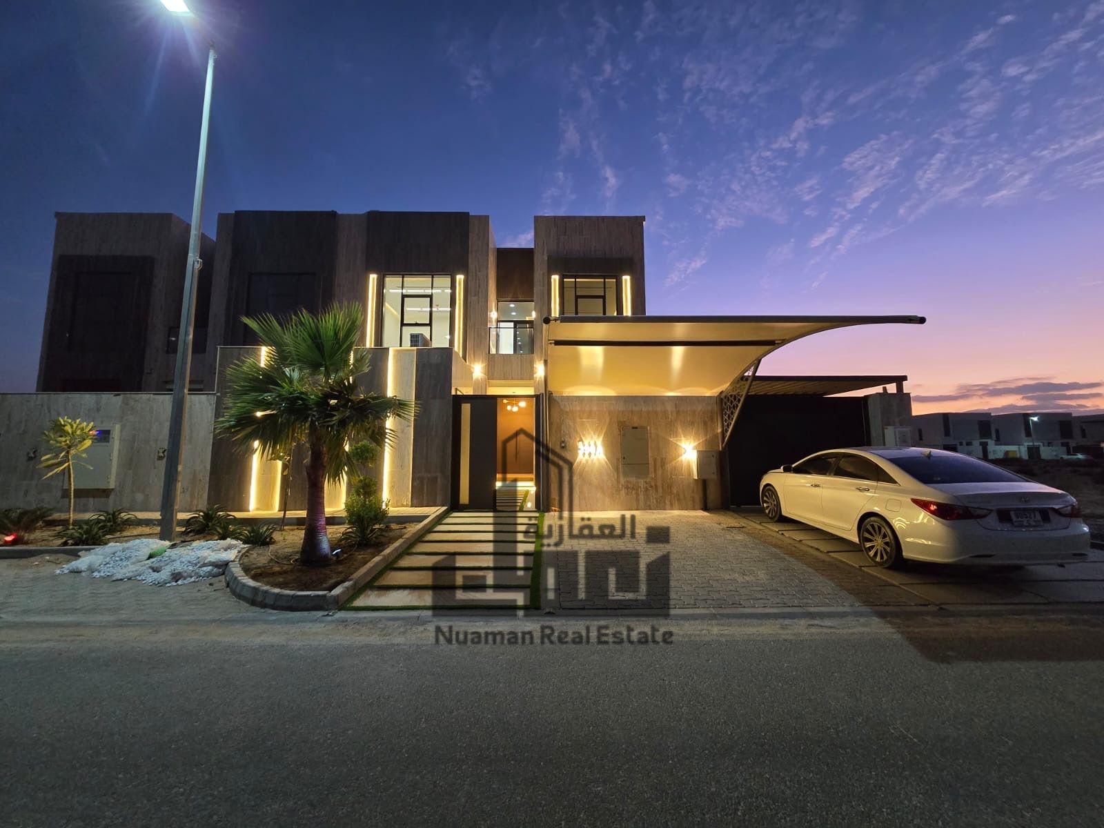 Luxury Villa in Al Hoshi for Sale
