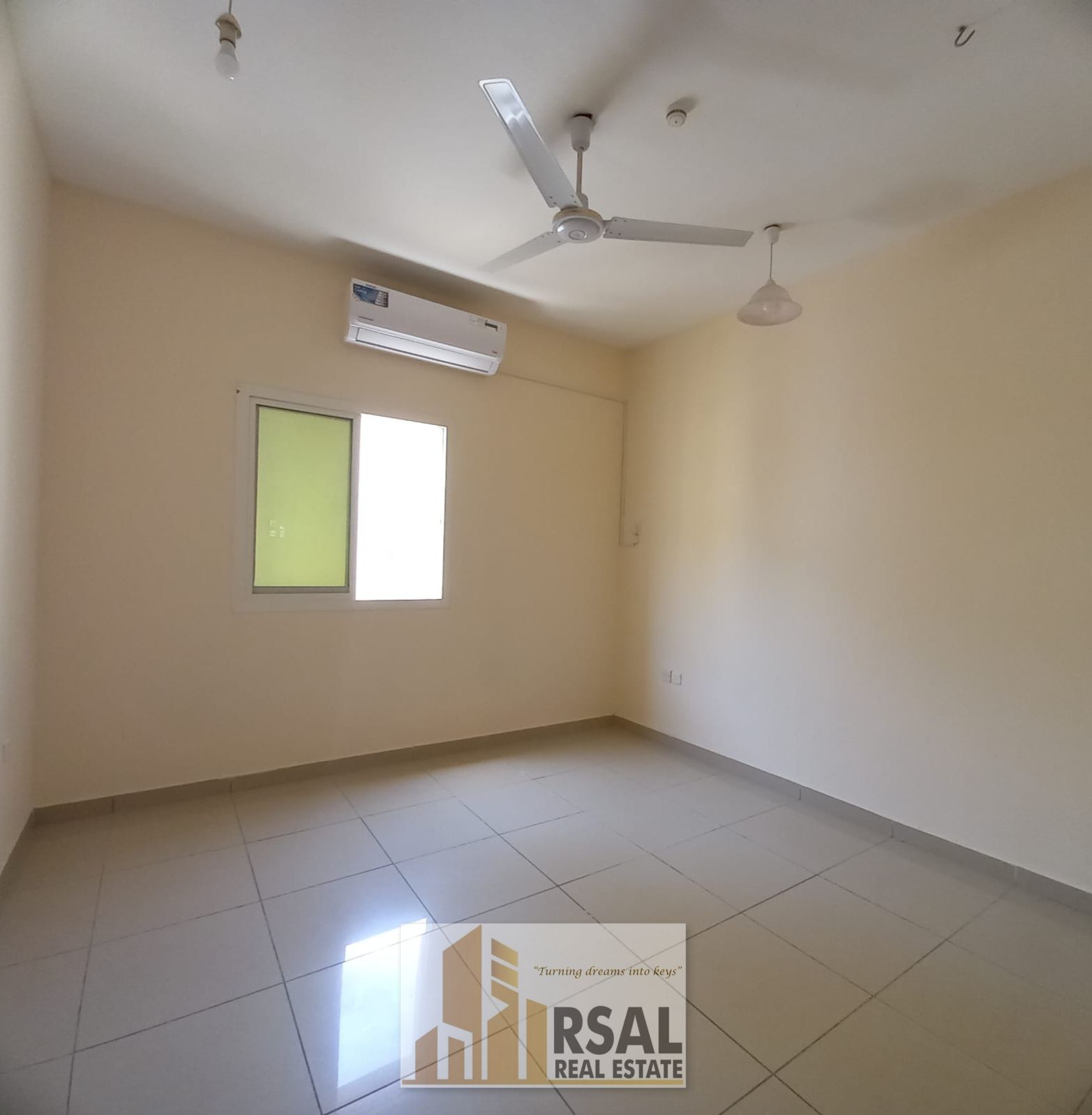 Specious 1BHK With Nice Finishing/Family Building/No Deposit/Near Gaxlay Super Market
