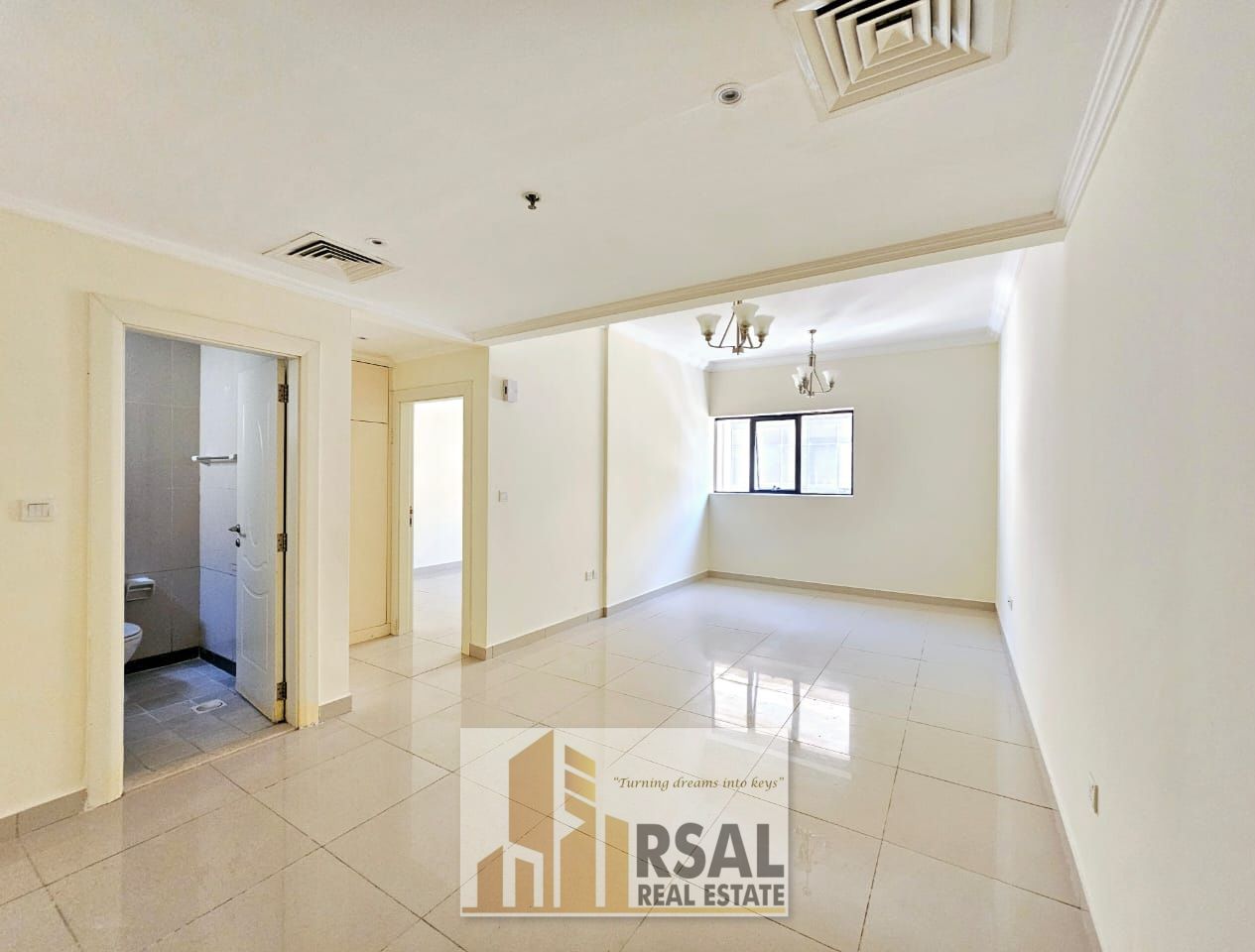 Specious 1BHK With 2Bathroom/Family Building/Muwahila Commerical