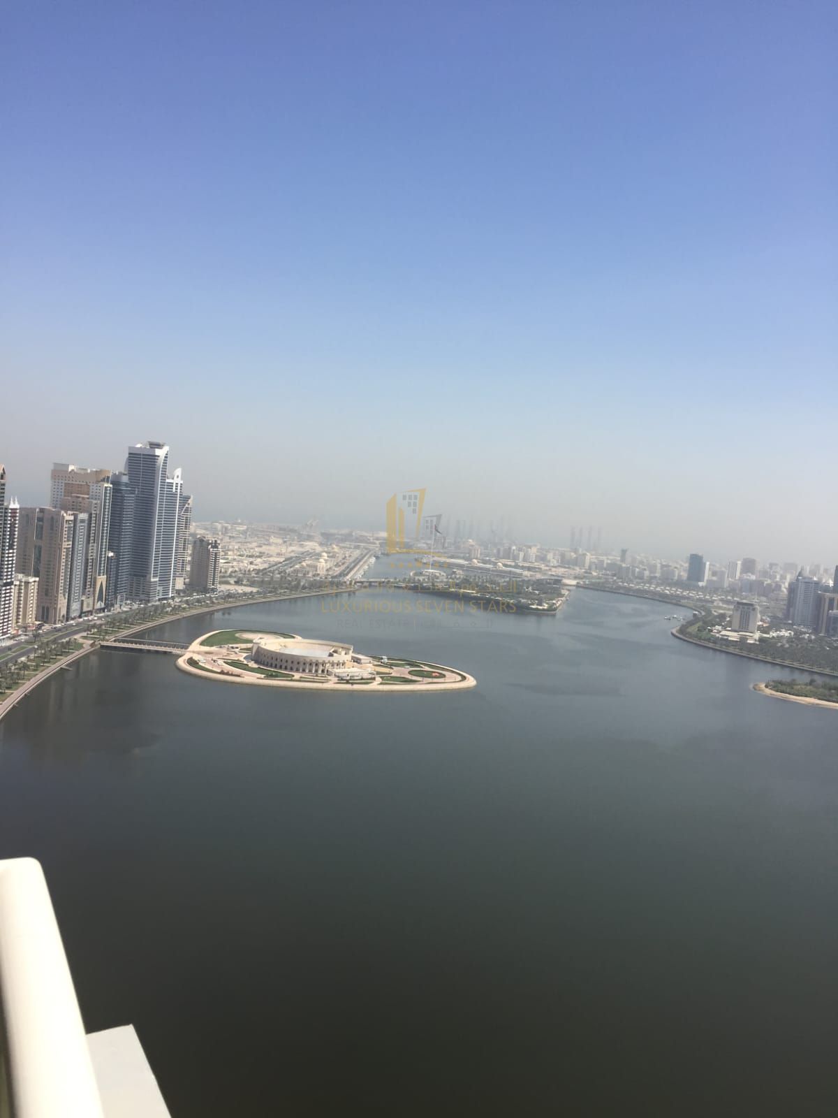 For Sale 3Bedroom Apartment with Living Room and Sea View in Abu Khamsin Tower