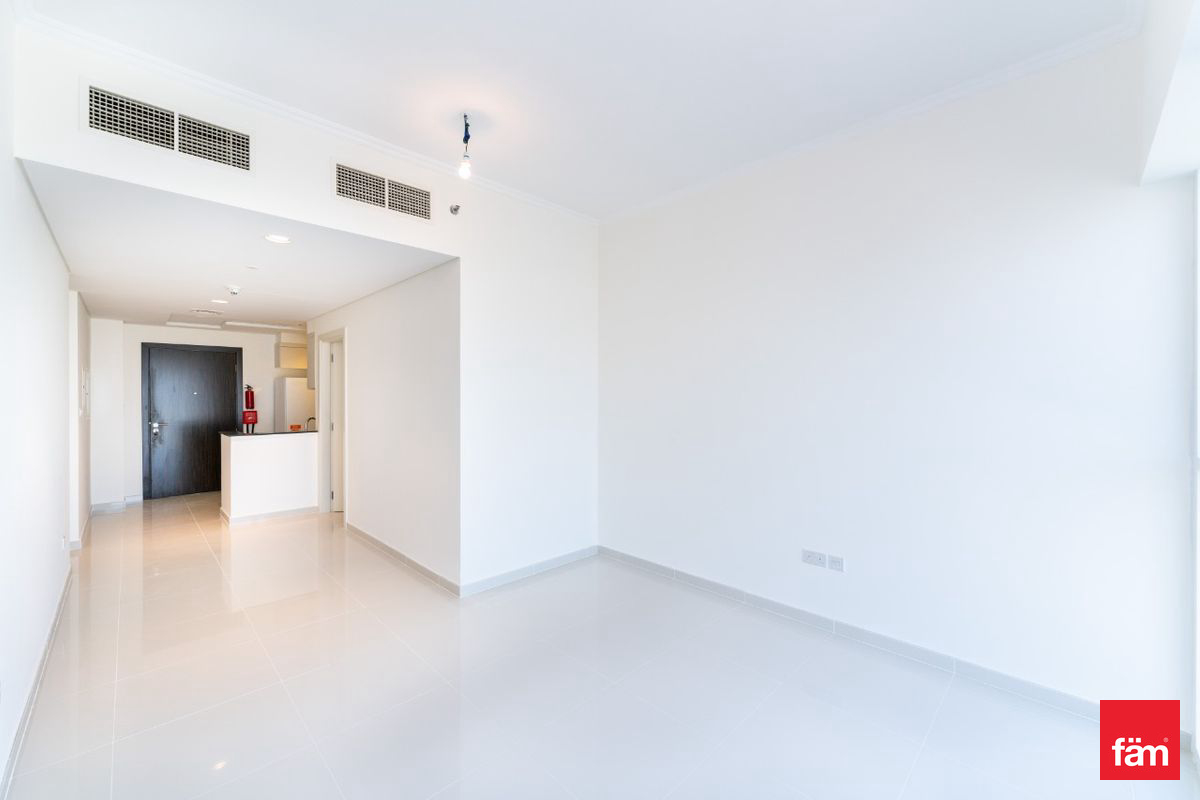 Vacant | Ready and Luxurious | Golf View