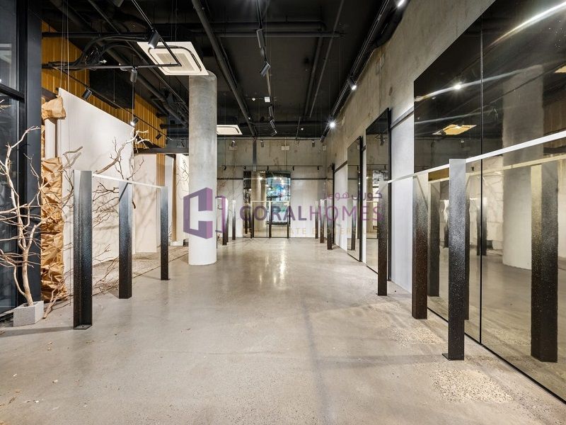 Warehouse, Showroom on SZR | No Tax | Near Metro