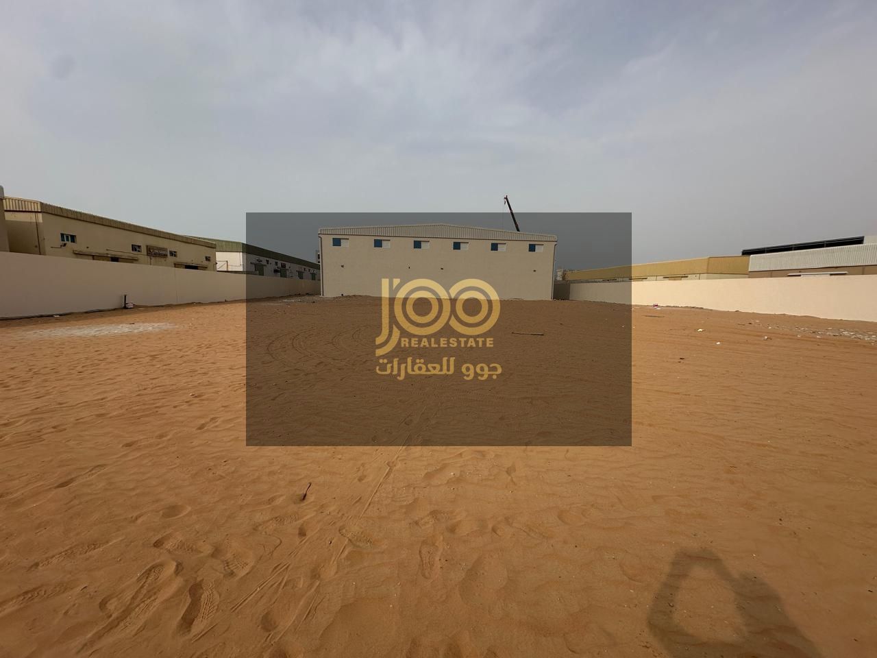 A compound with two 160 kW electrical warehouses in Umm Al-Thu'ub