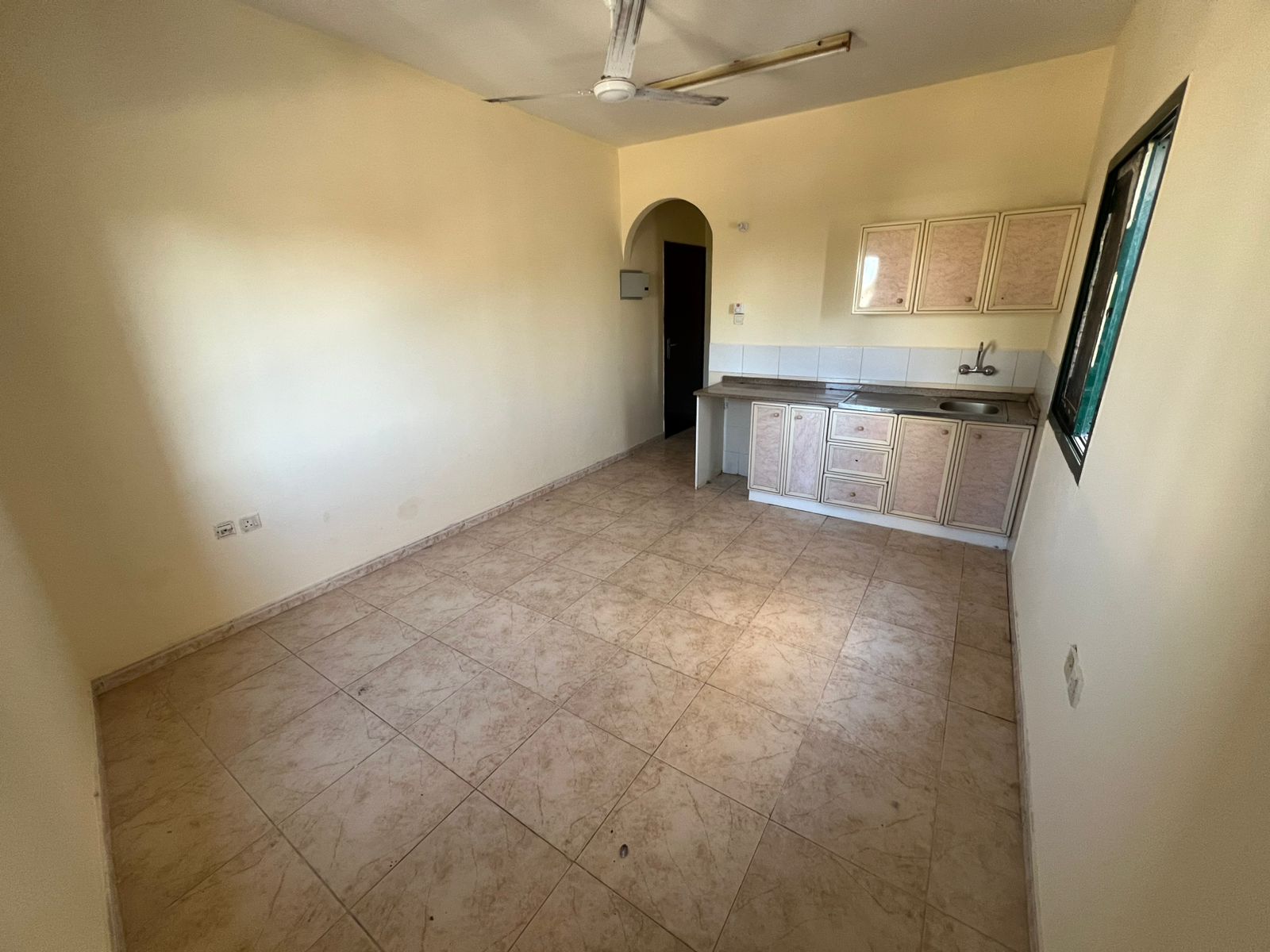 Spacious studio apartment at the lowest prices in Ajman - prime location, priced at 16,000 AED - easy access to Dubai and Sharjah