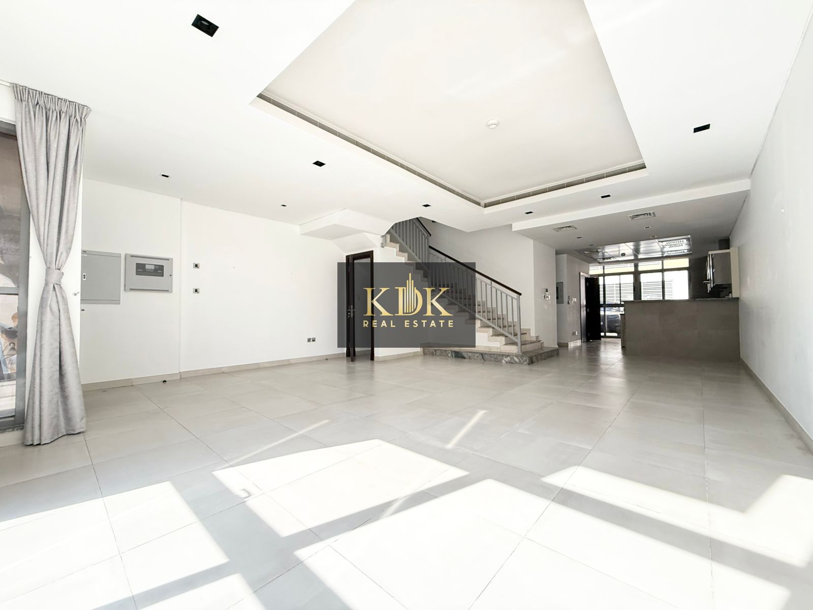 4Br+maid | Corner Villa | Prime Location